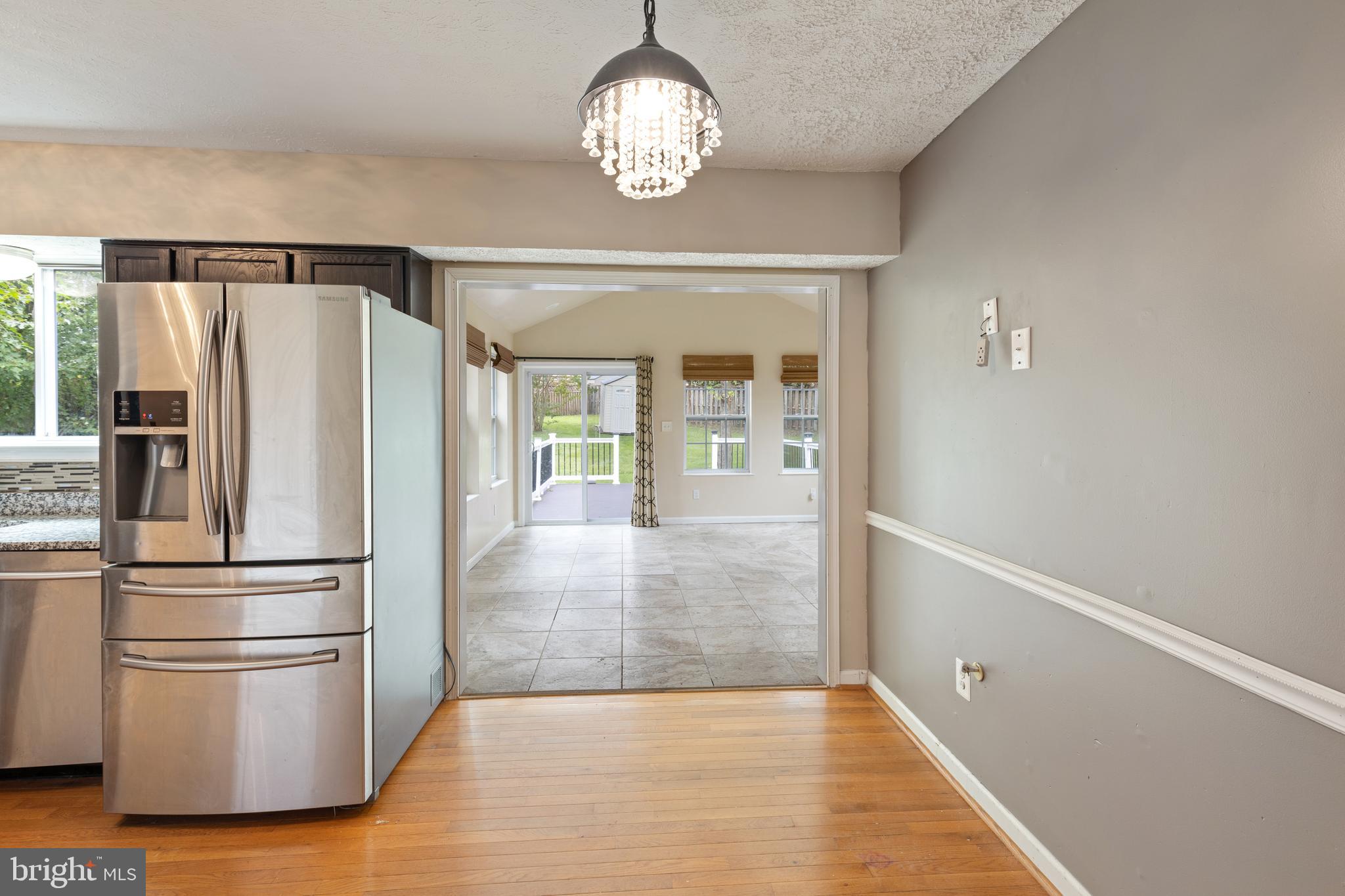 LAWNWOOD - Residential