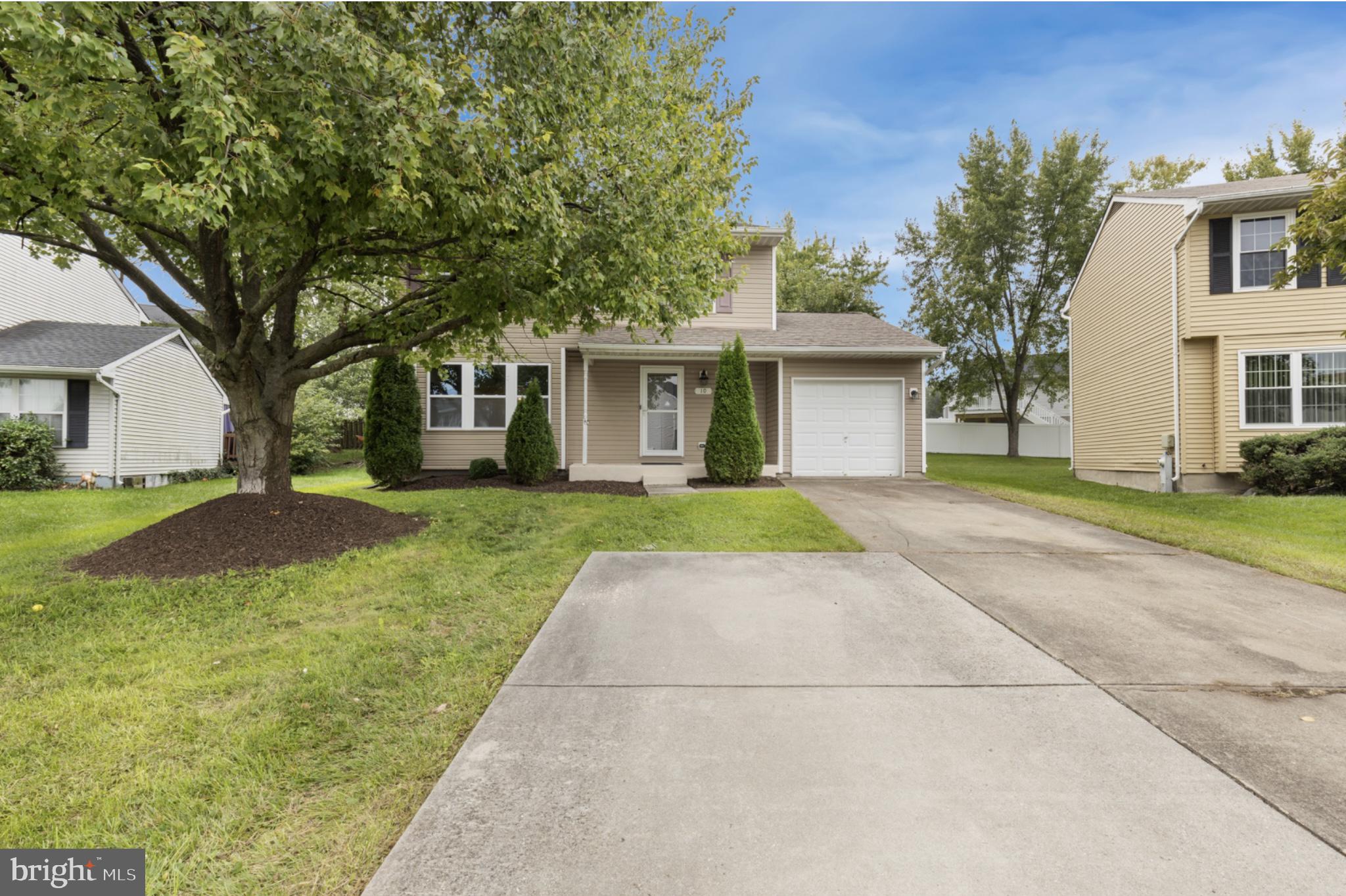 LAWNWOOD - Residential