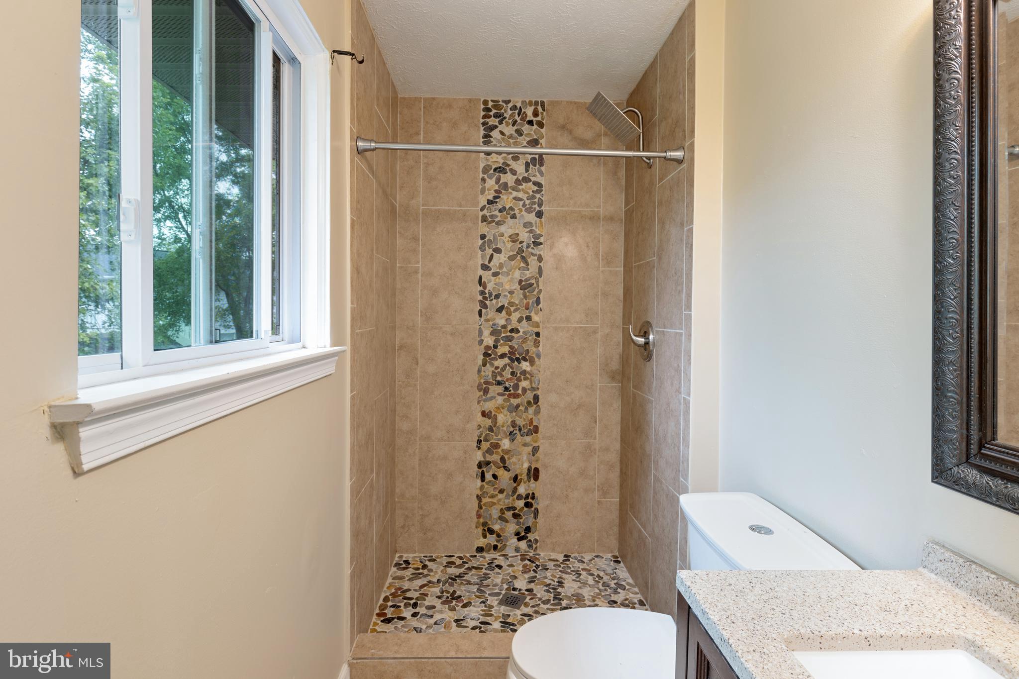 LAWNWOOD - Residential