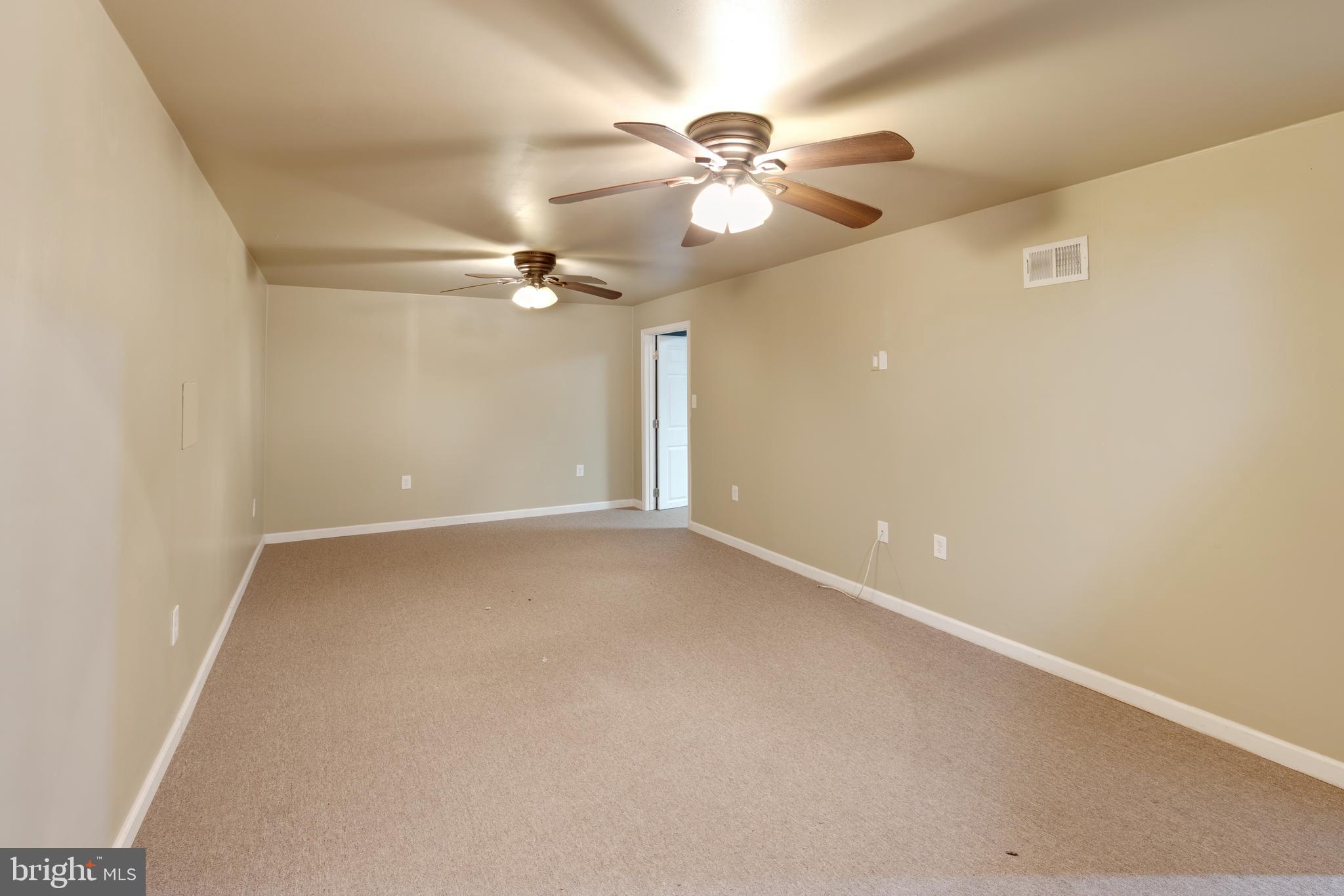 LAWNWOOD - Residential