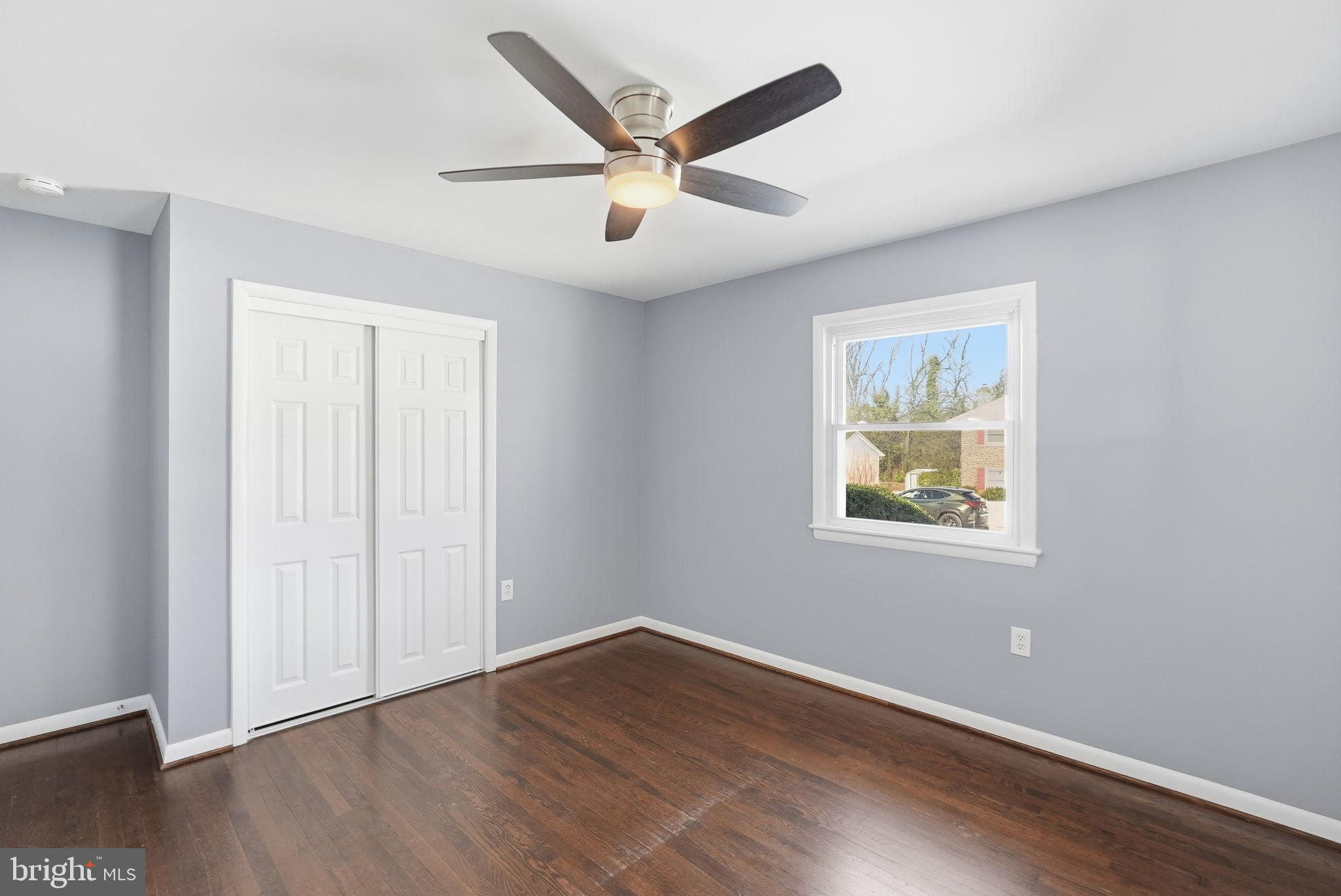 COLLEGE PARK WOODS - Residential