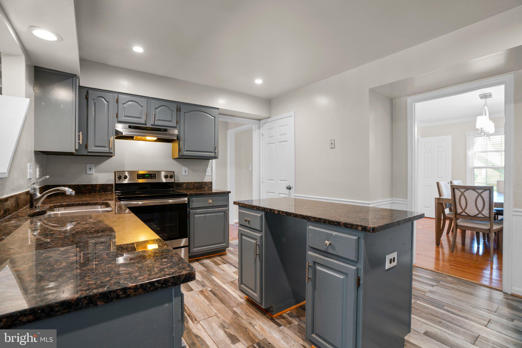 SAYBROOKE - Residential