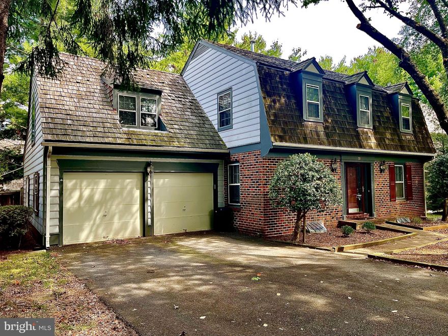 Look no further because this is your next home! This beautiful place located in the highly sought after Saybrooke community has it all and the best part is, it’s move-in ready! The owners really took care of this home and packed it with updates. The kitchen and bathrooms were all updated in the last couple of years. BRAND NEW HVAC system and ductwork, water heater, and carpet in the basement. New paint in areas throughout the home. The attic has new insulation to keep the energy costs nice and low. Even the garbage disposal is brand new! The 2 story living room boasts tons of natural light. All of the bedrooms on the upper level have their own overhead fans and light. Huge master bedroom with 2 closets and a spacious and updated bathroom. Even perks like the dual staircase, house attic fan, and plenty of storage space just adds to the benefits in this one. Schedule an appointment today, you definitely will not be disappointed!