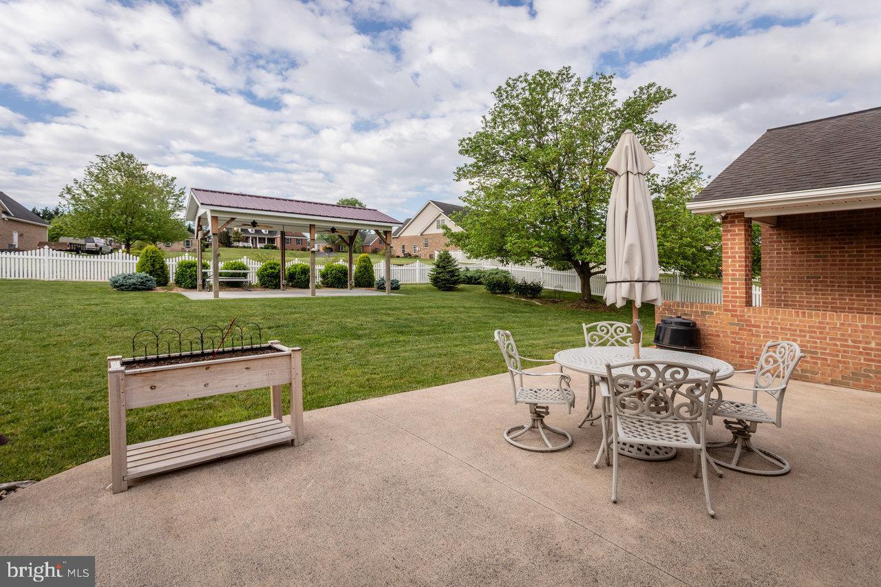 MONTE VISTA ESTATES - Residential