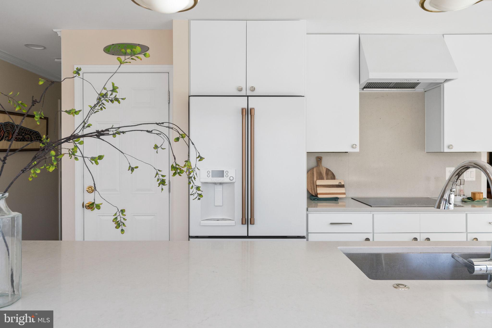 TEN PENNY WOODS - Residential