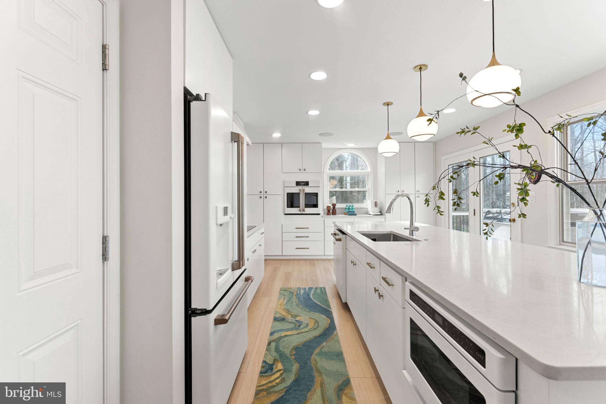 TEN PENNY WOODS - Residential