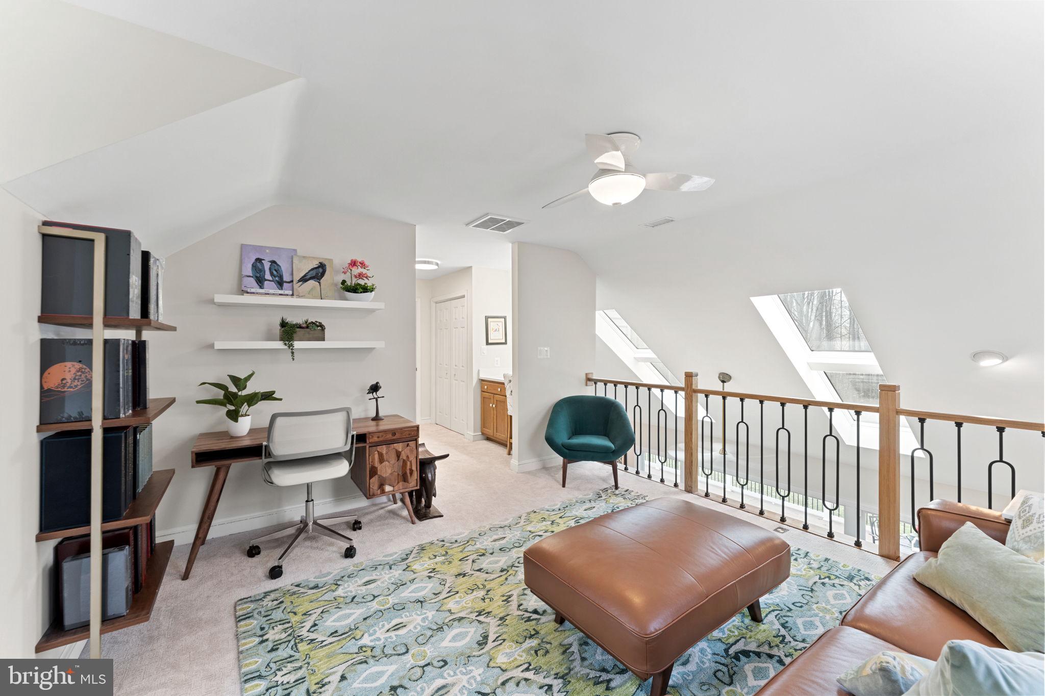 TEN PENNY WOODS - Residential