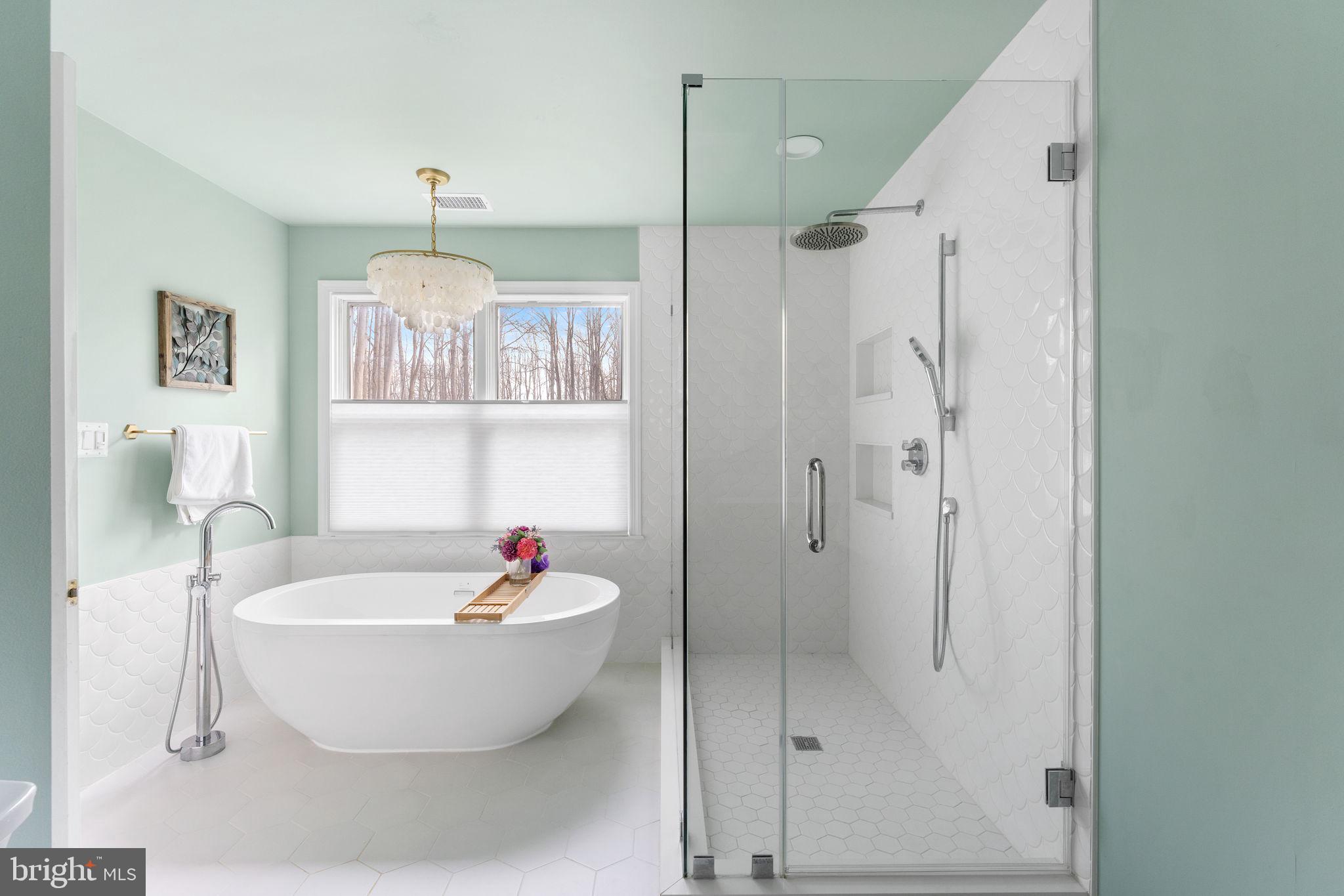 TEN PENNY WOODS - Residential