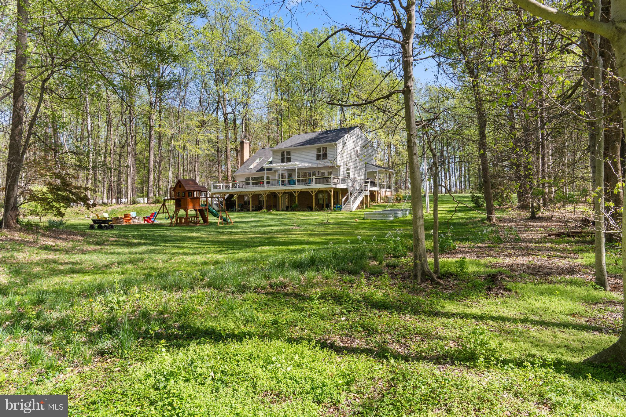 TEN PENNY WOODS - Residential