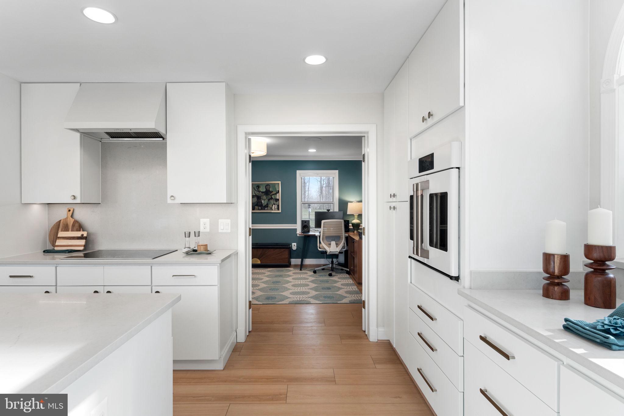 TEN PENNY WOODS - Residential