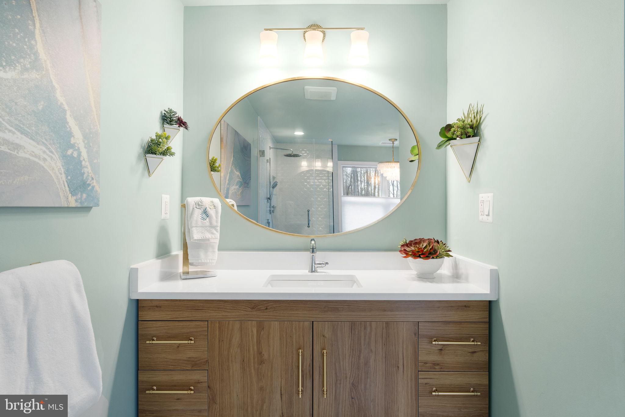 TEN PENNY WOODS - Residential