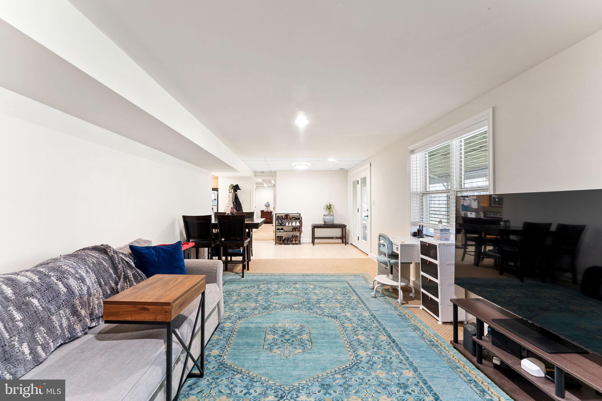 TEN PENNY WOODS - Residential