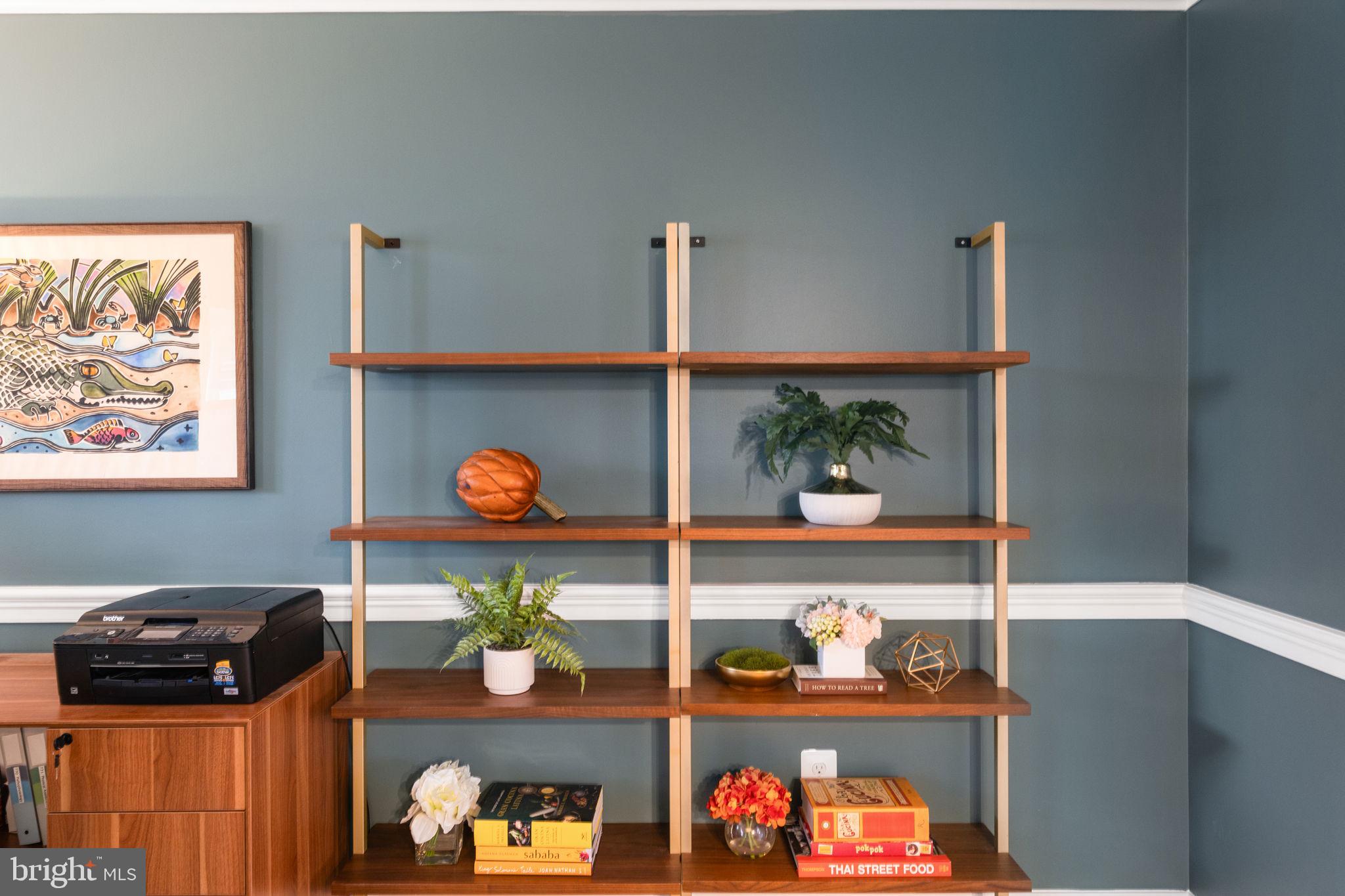 TEN PENNY WOODS - Residential