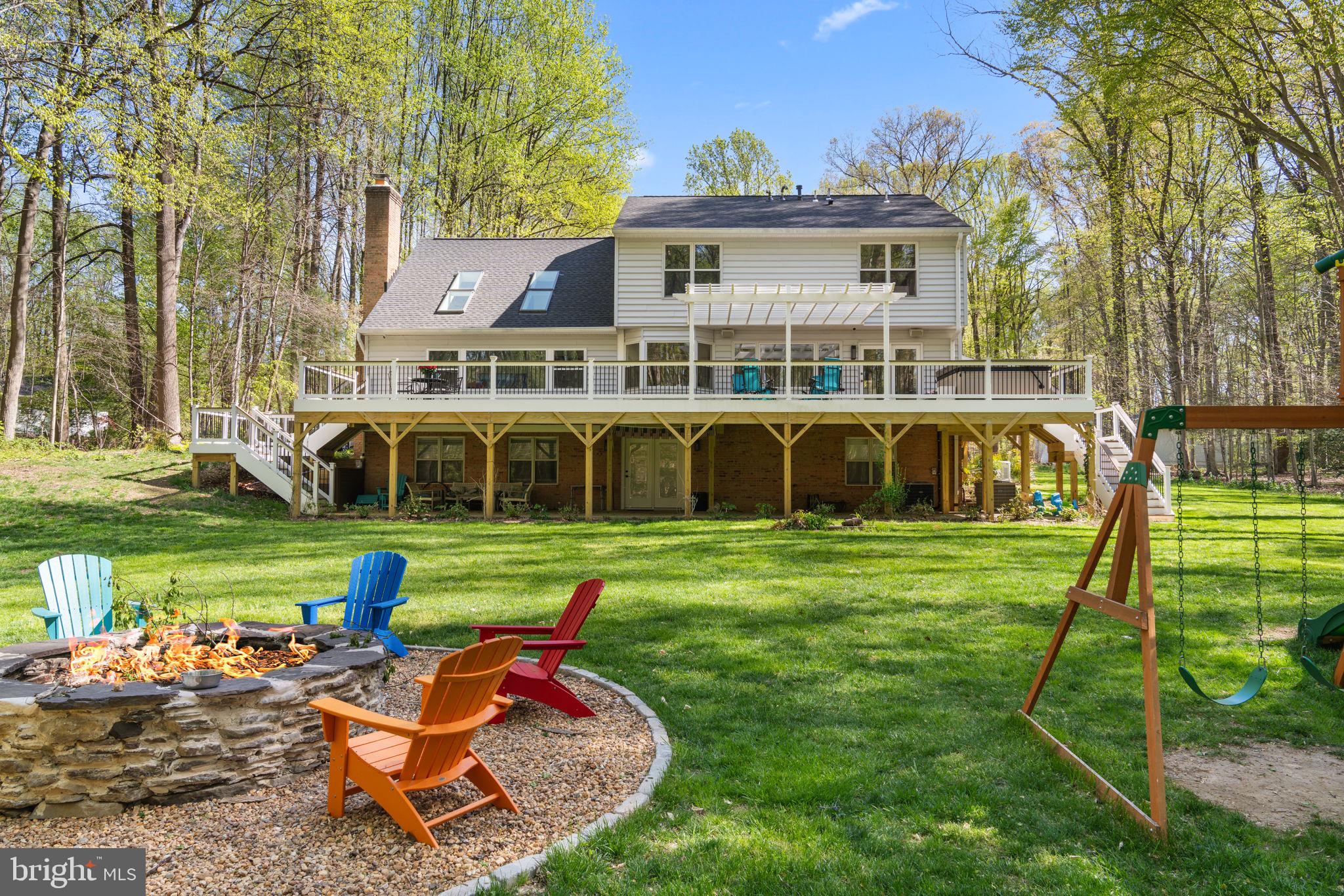 TEN PENNY WOODS - Residential