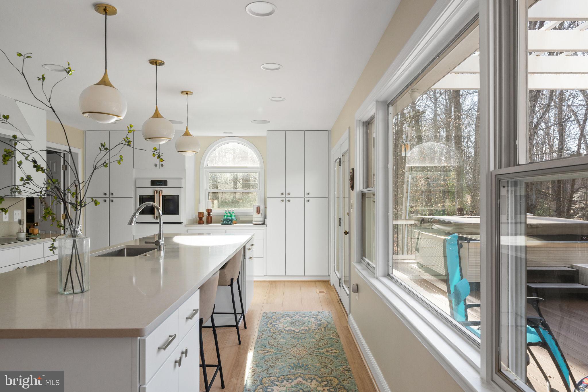 TEN PENNY WOODS - Residential