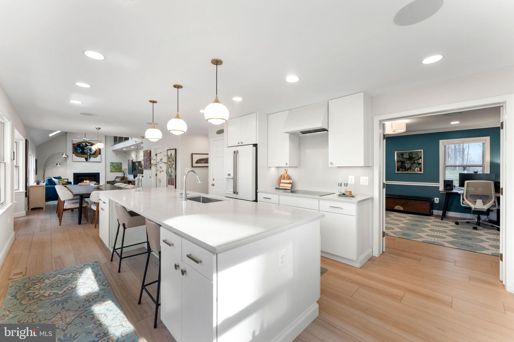 TEN PENNY WOODS - Residential