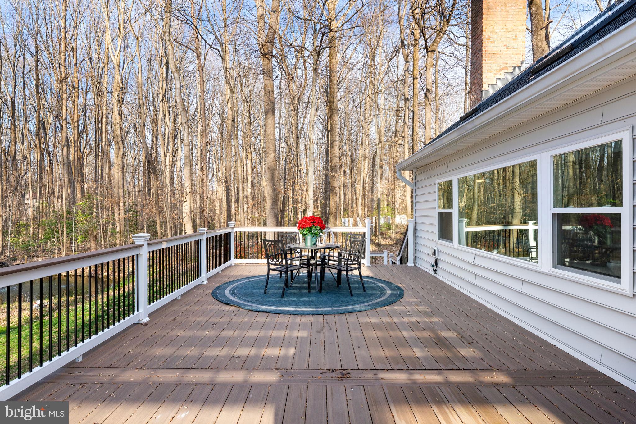 TEN PENNY WOODS - Residential