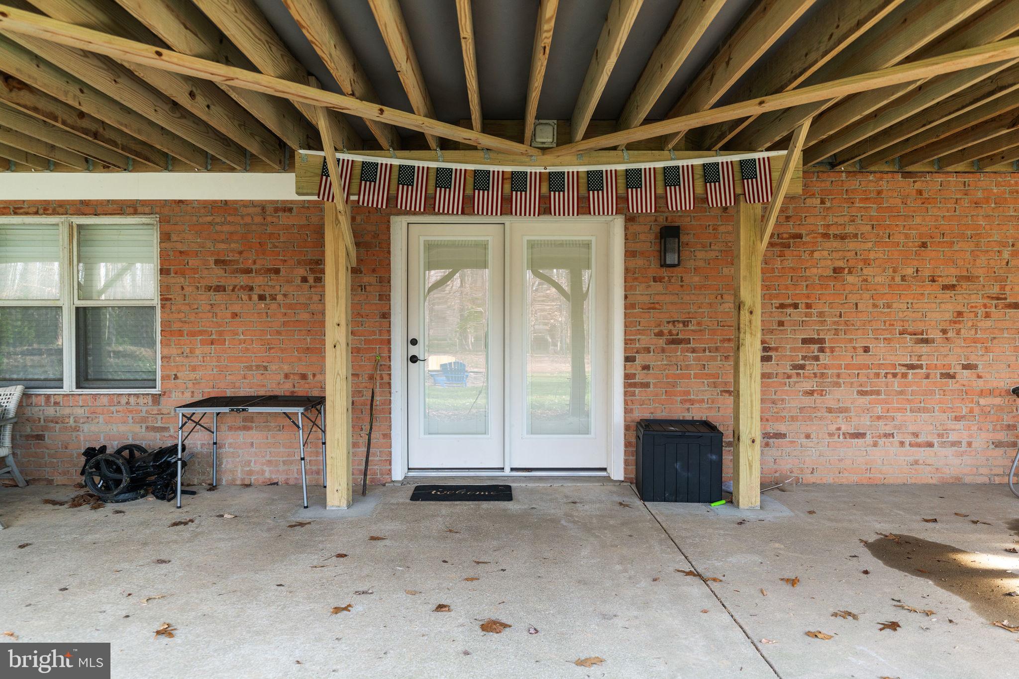 TEN PENNY WOODS - Residential