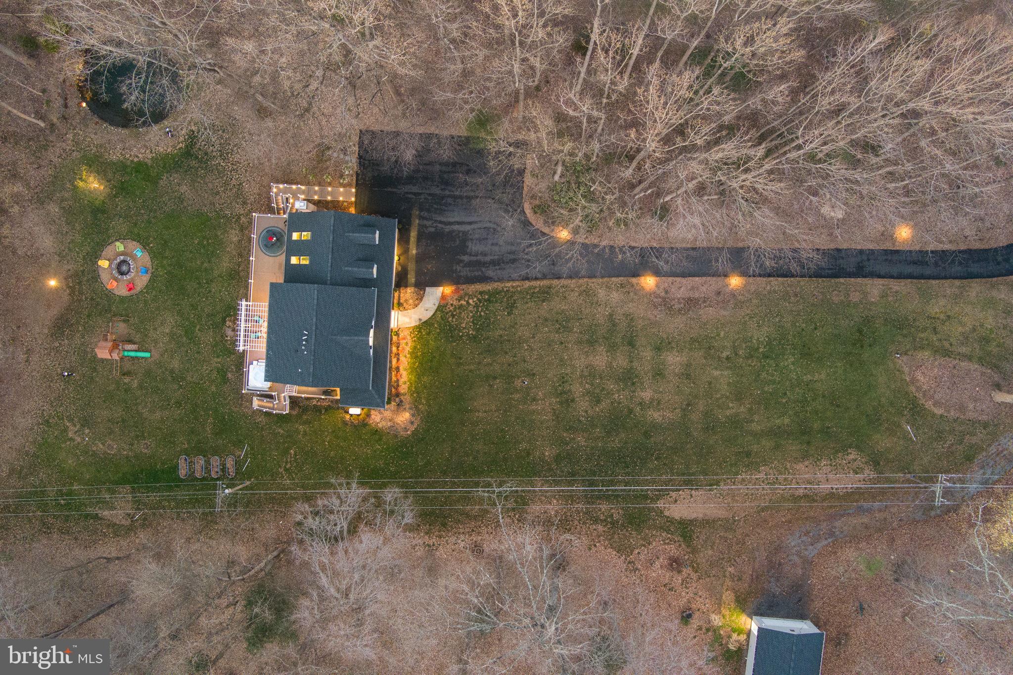 TEN PENNY WOODS - Residential