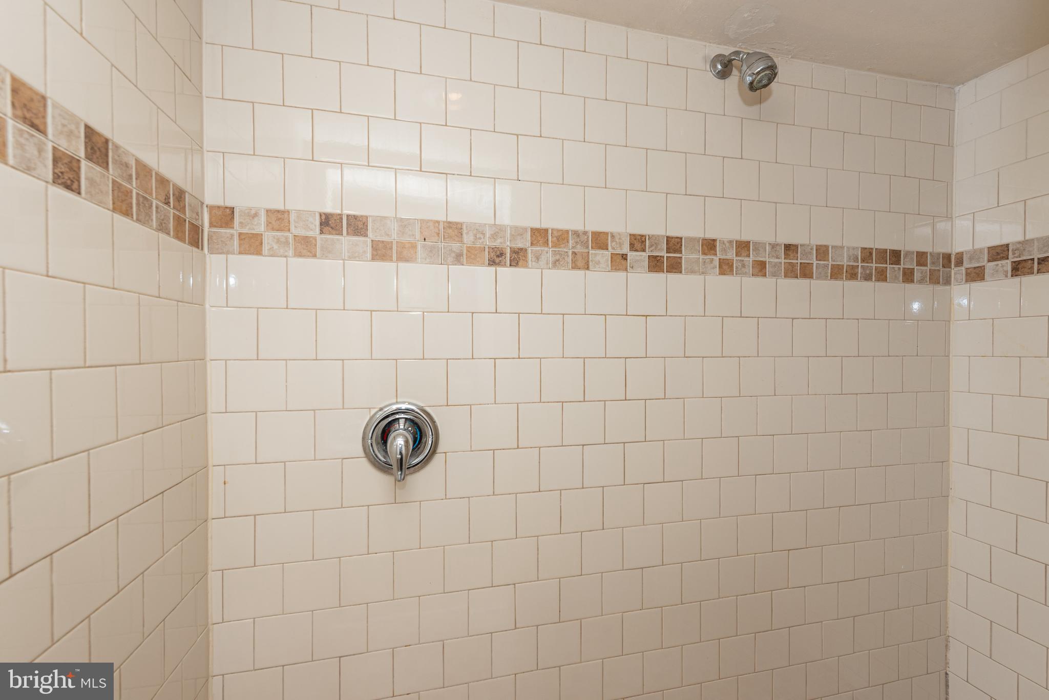 FOUR BY FOUR - Residential