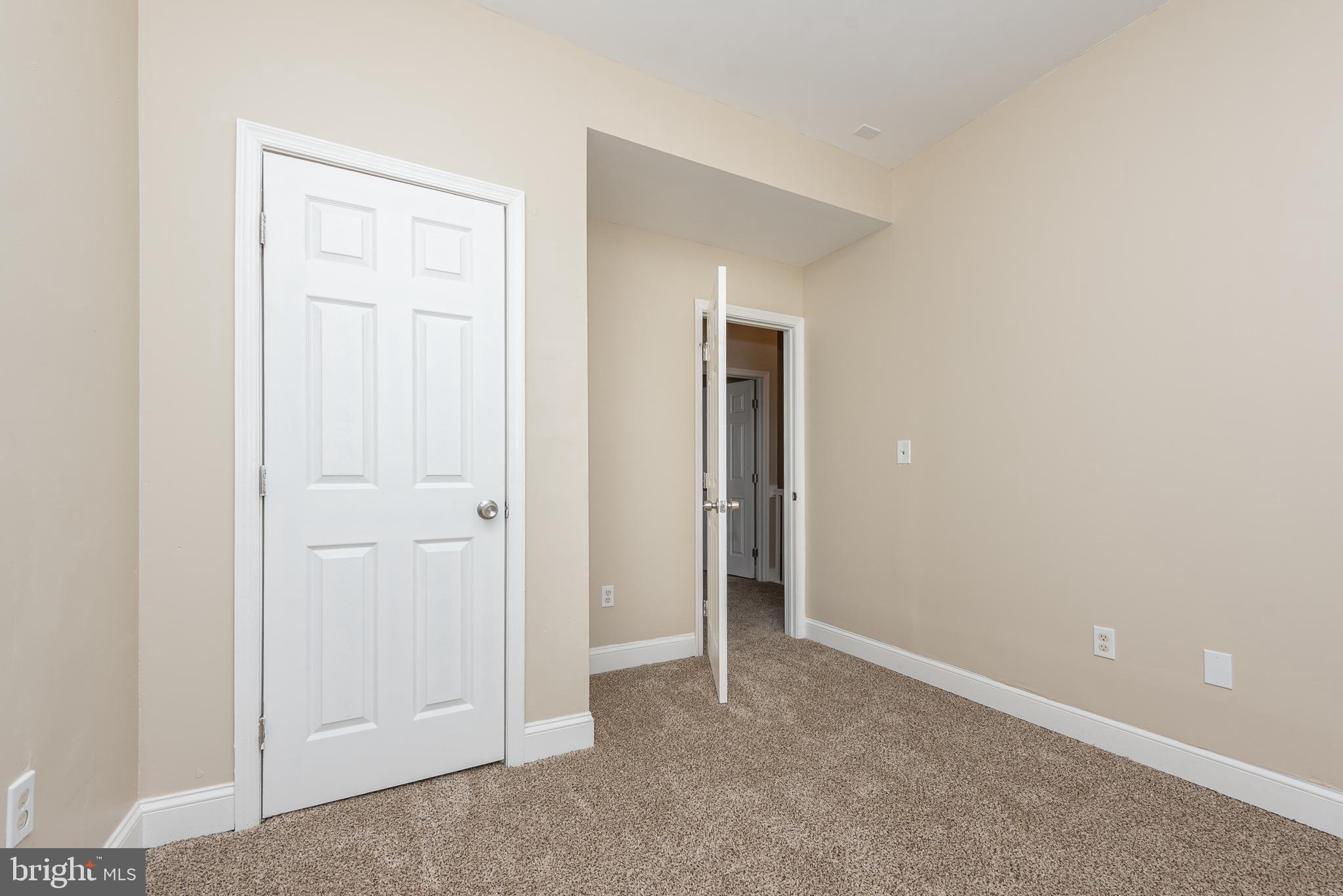 FOUR BY FOUR - Residential