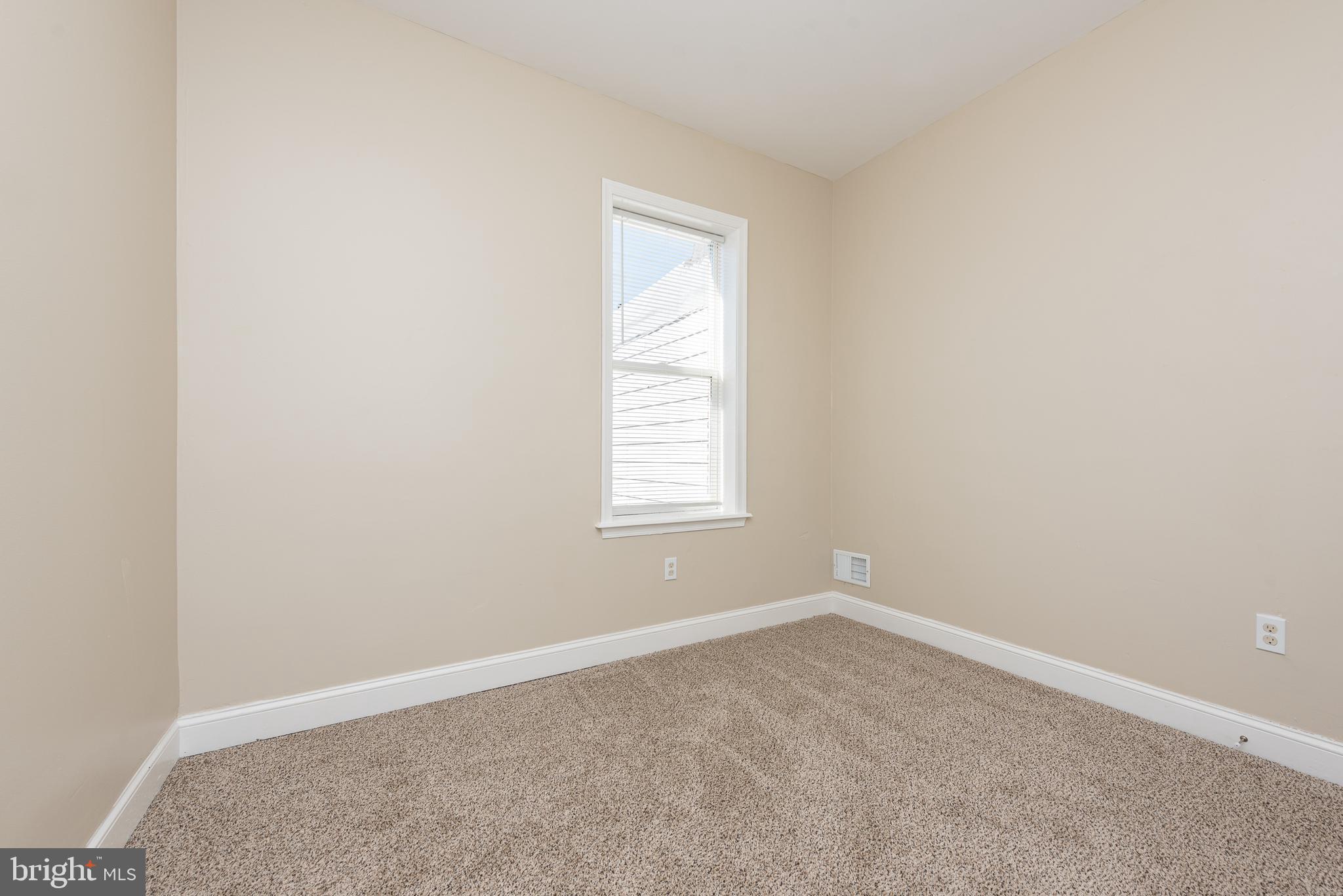 FOUR BY FOUR - Residential