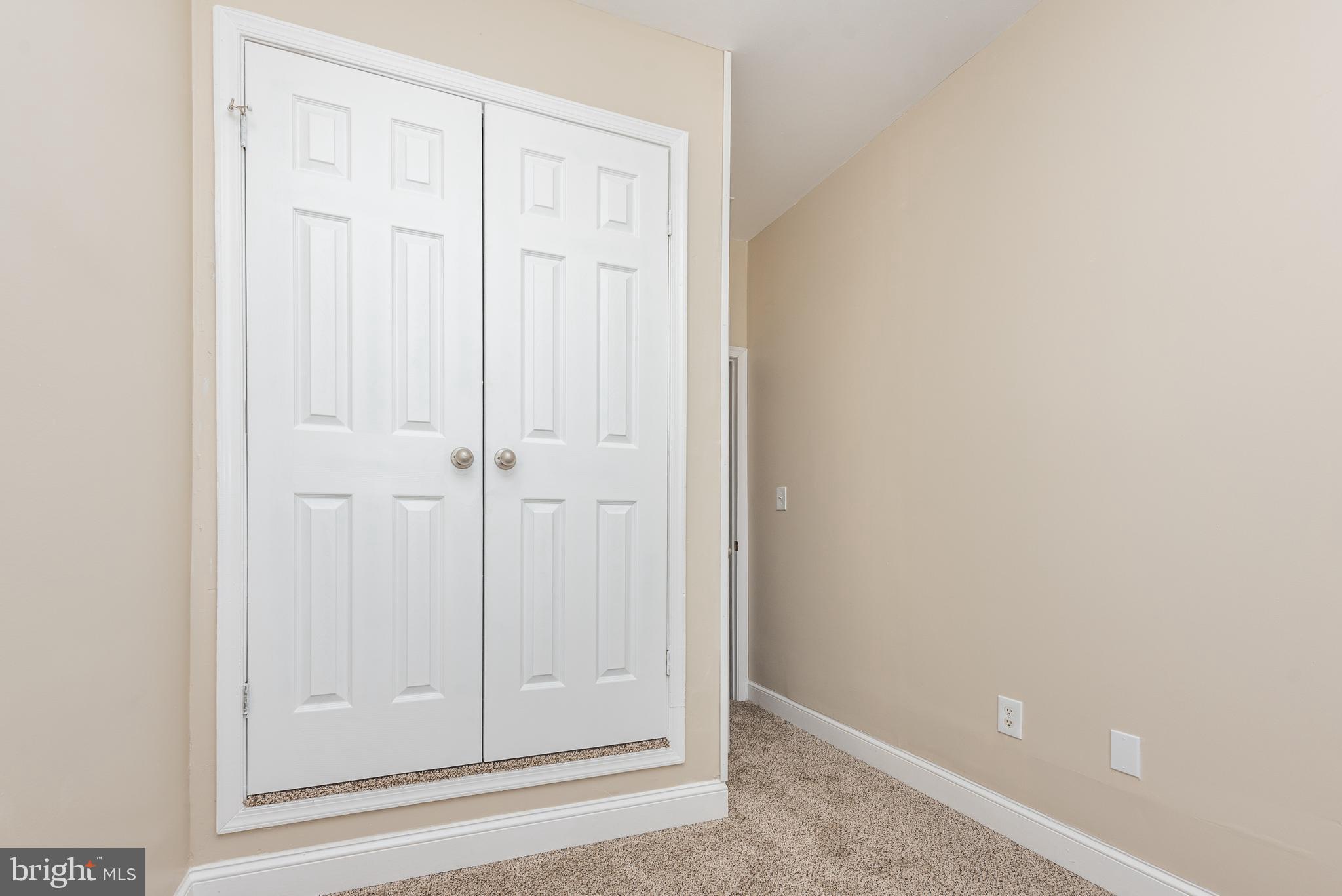 FOUR BY FOUR - Residential