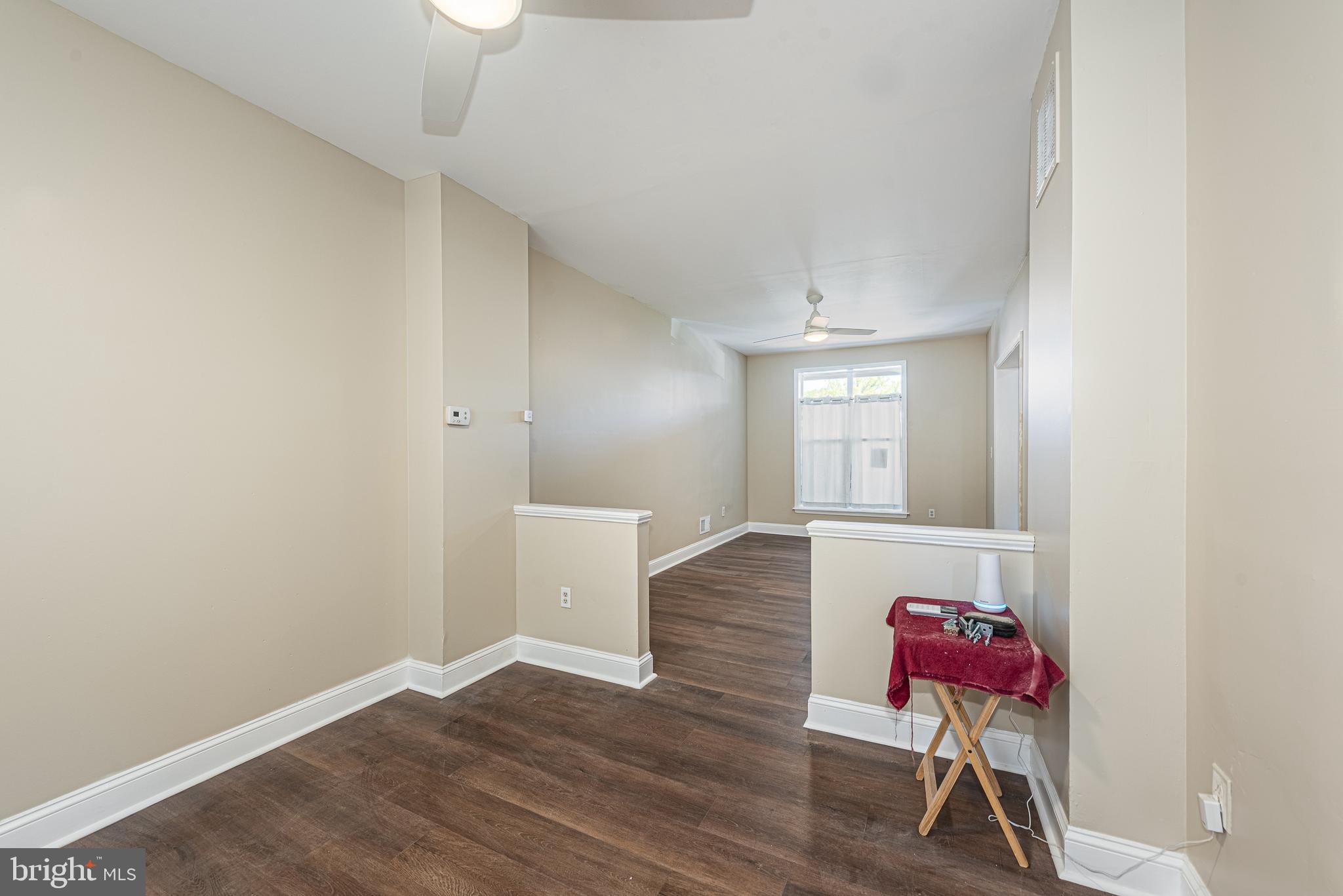 FOUR BY FOUR - Residential