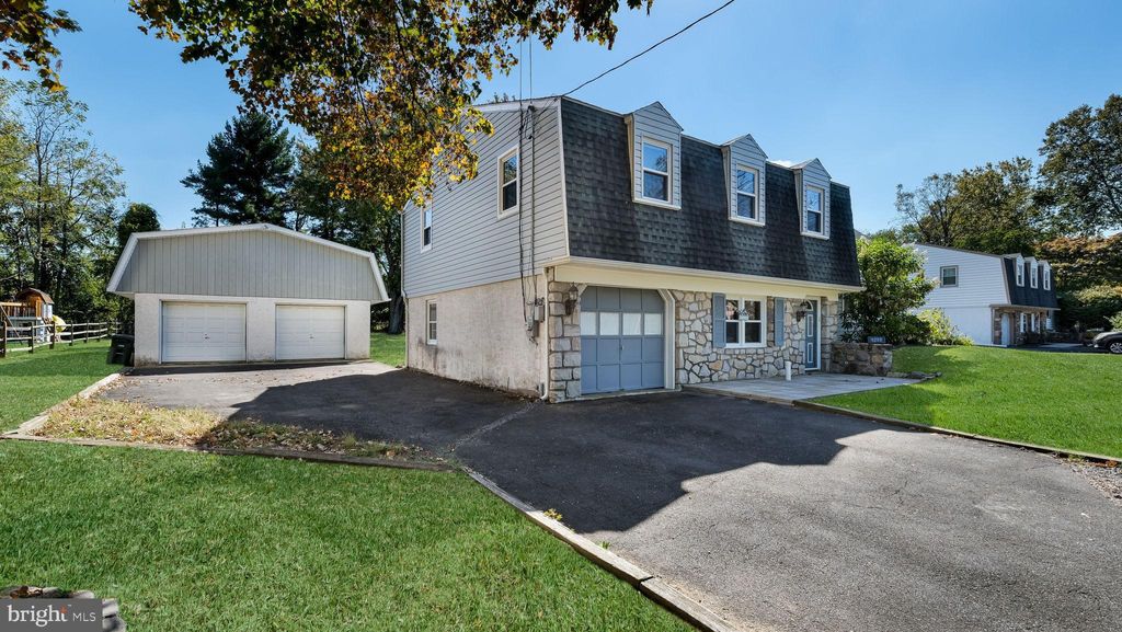 Photo of 1233 Spencer Road, WARMINSTER, PA 18974 (MLS # PABU2107664)