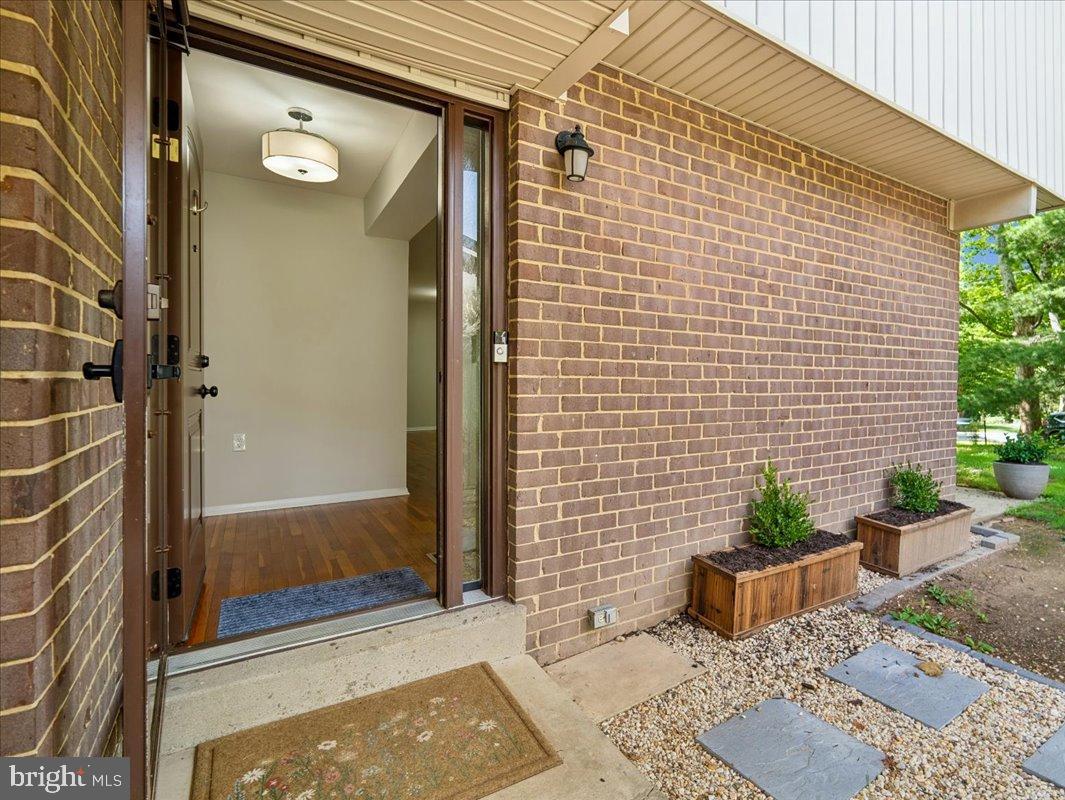 5357 GRAYWING COURT