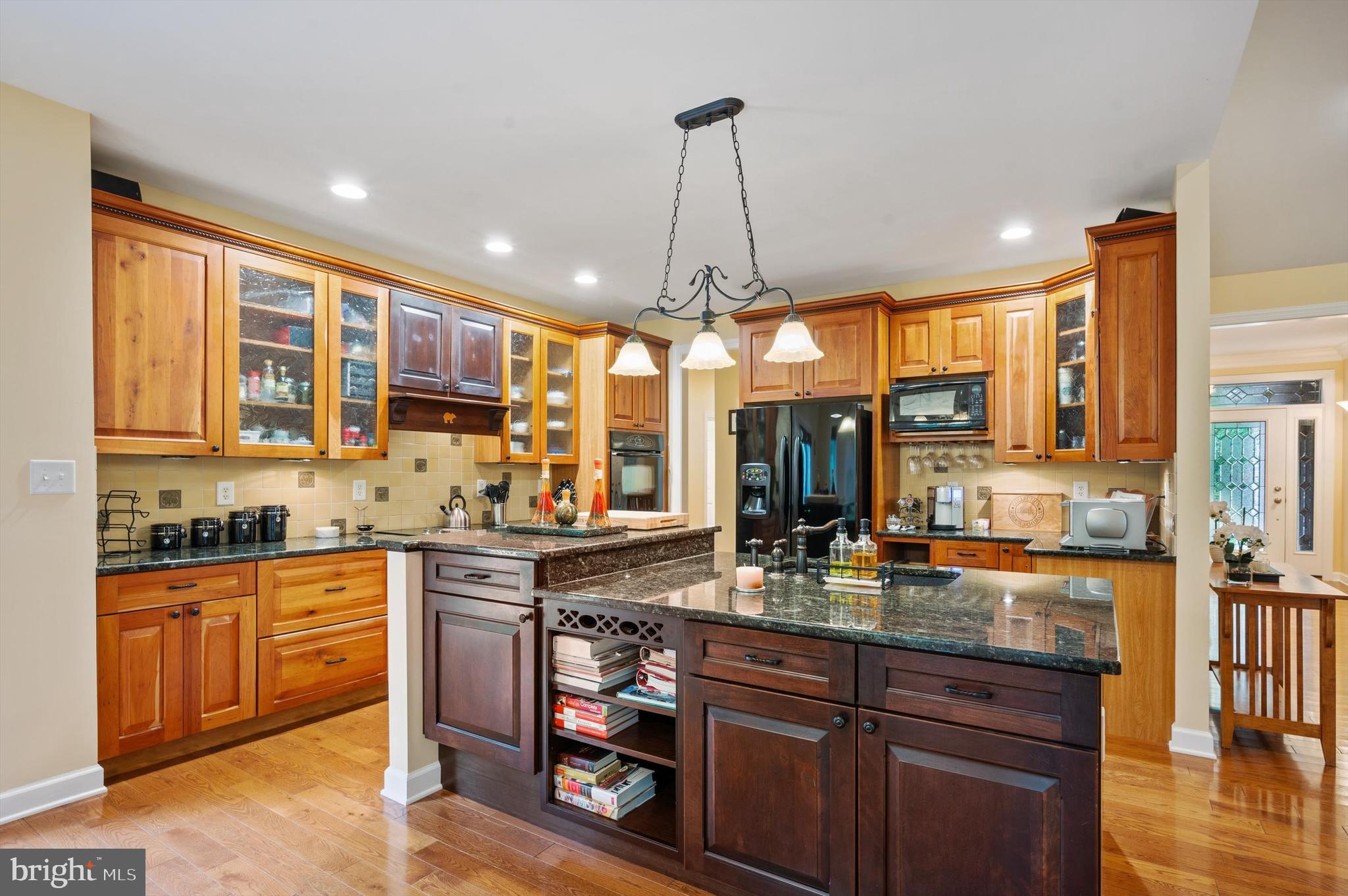 ROUND TOP ESTATES - Residential