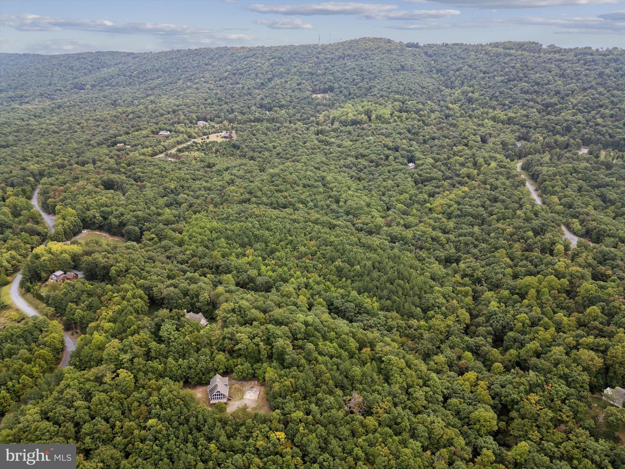 ROUND TOP ESTATES - Residential