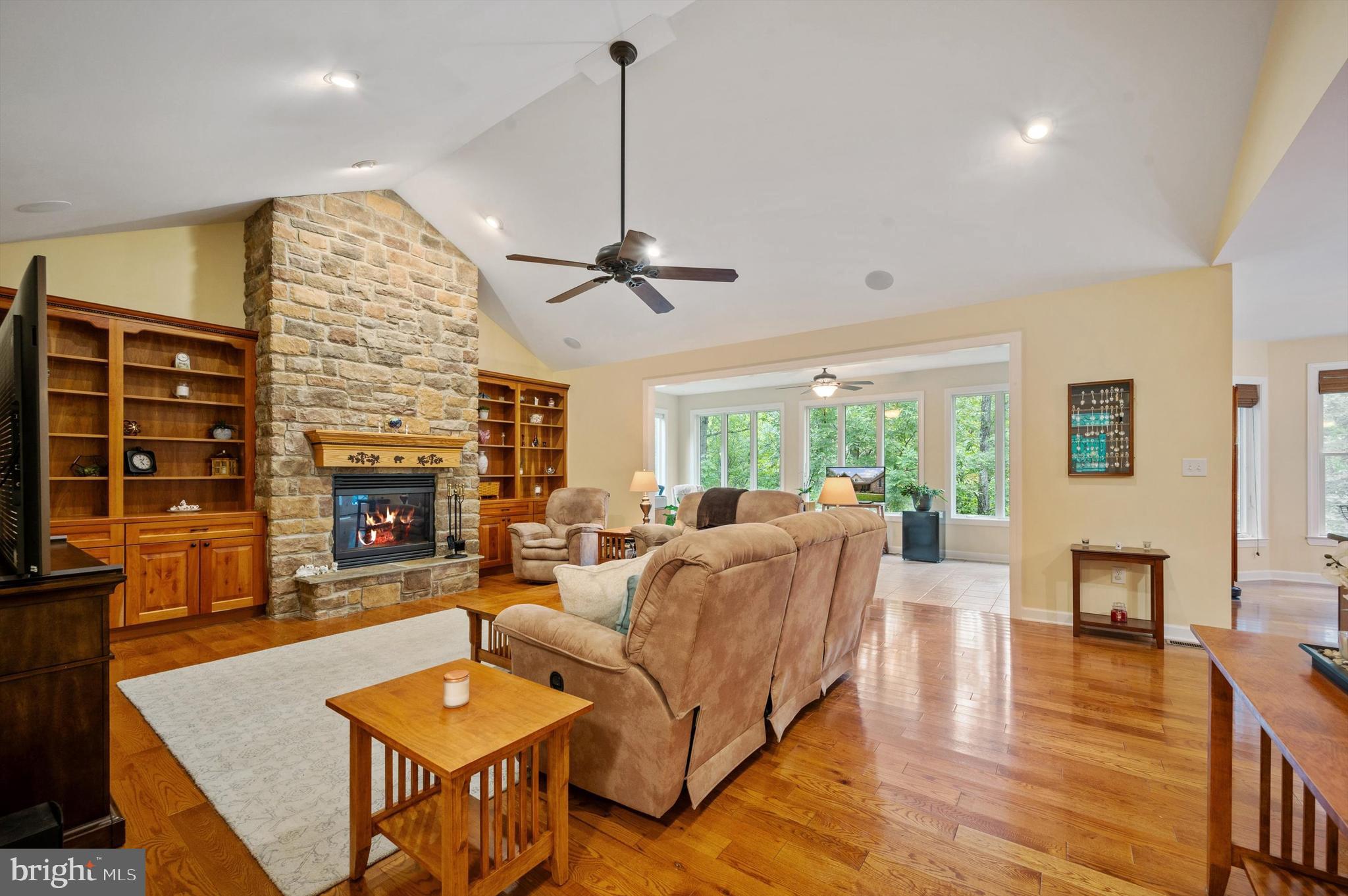 ROUND TOP ESTATES - Residential