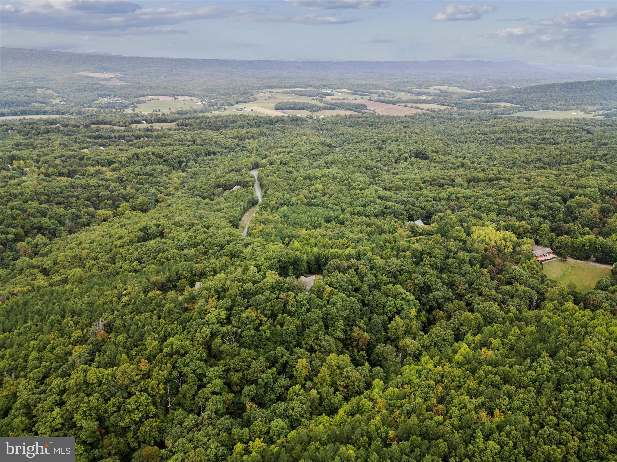 ROUND TOP ESTATES - Residential
