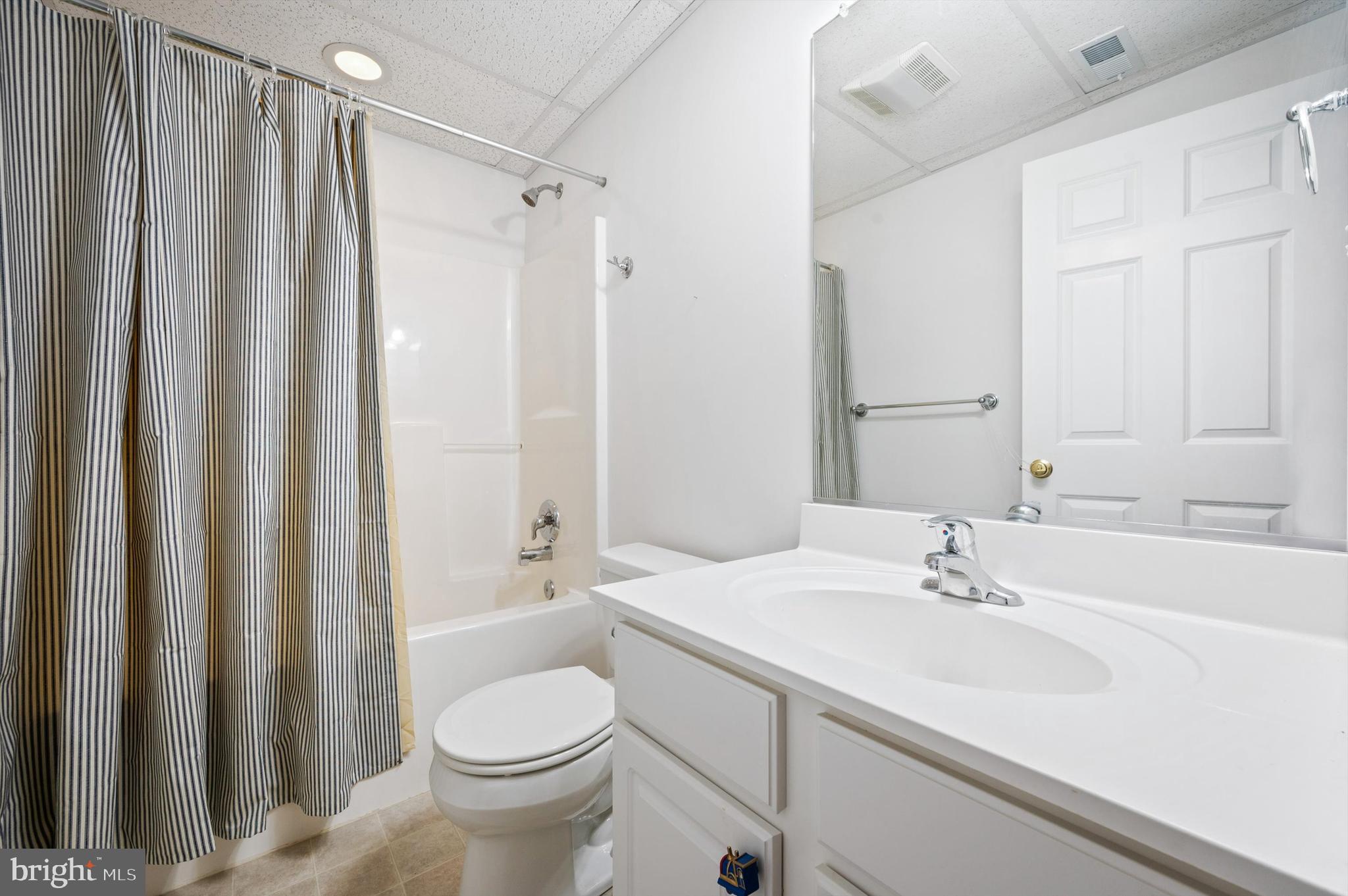 ROUND TOP ESTATES - Residential