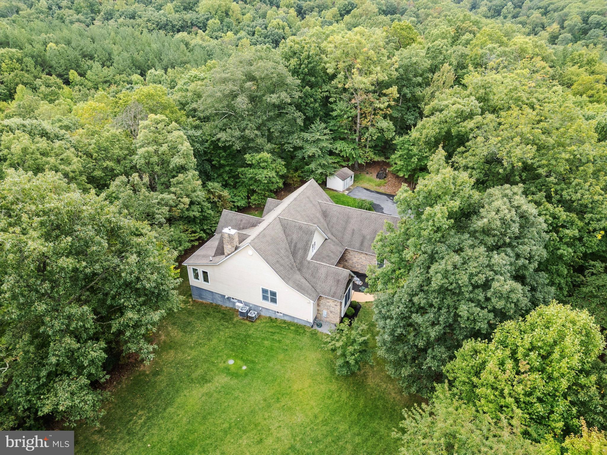 ROUND TOP ESTATES - Residential