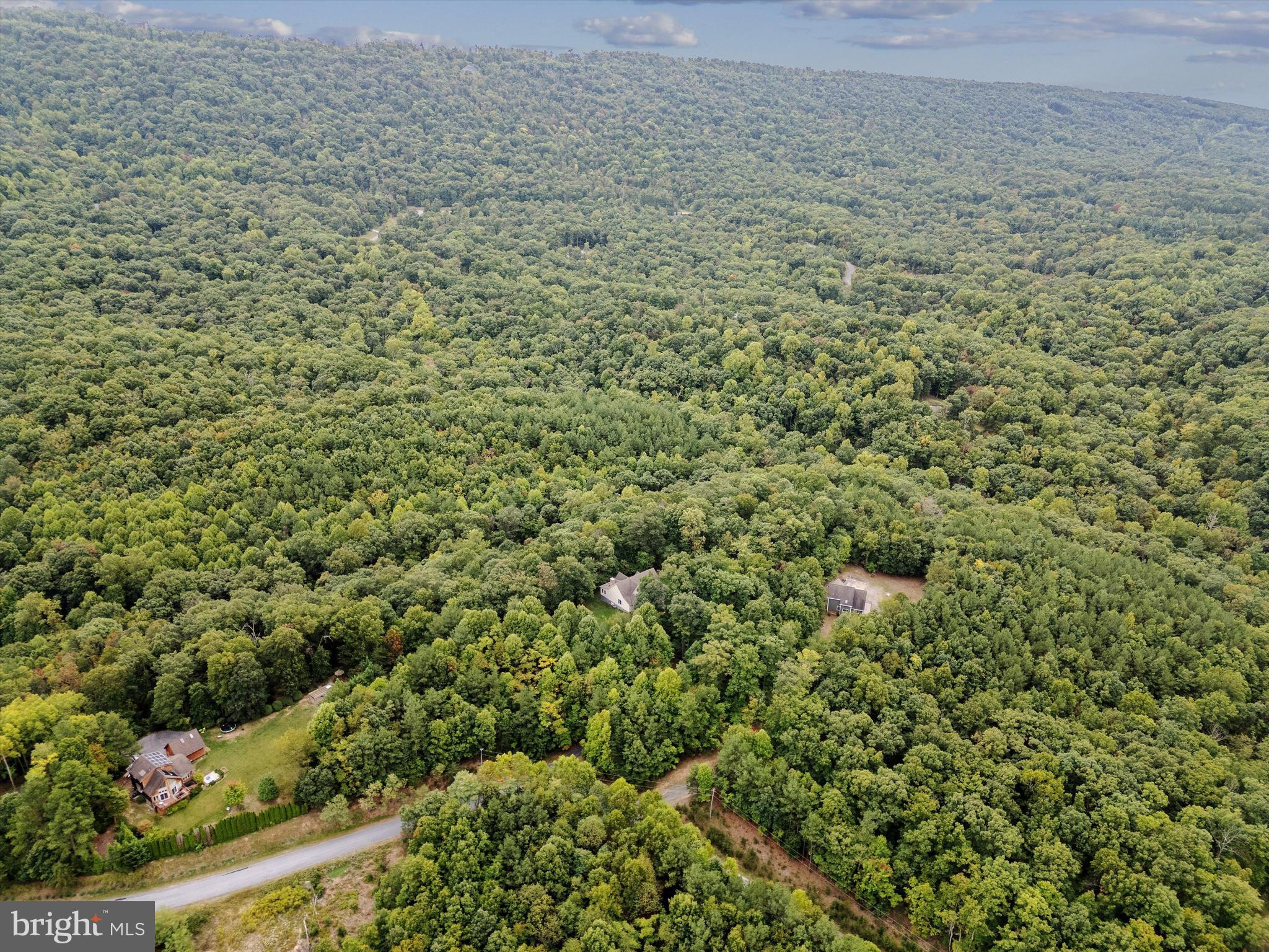 ROUND TOP ESTATES - Residential