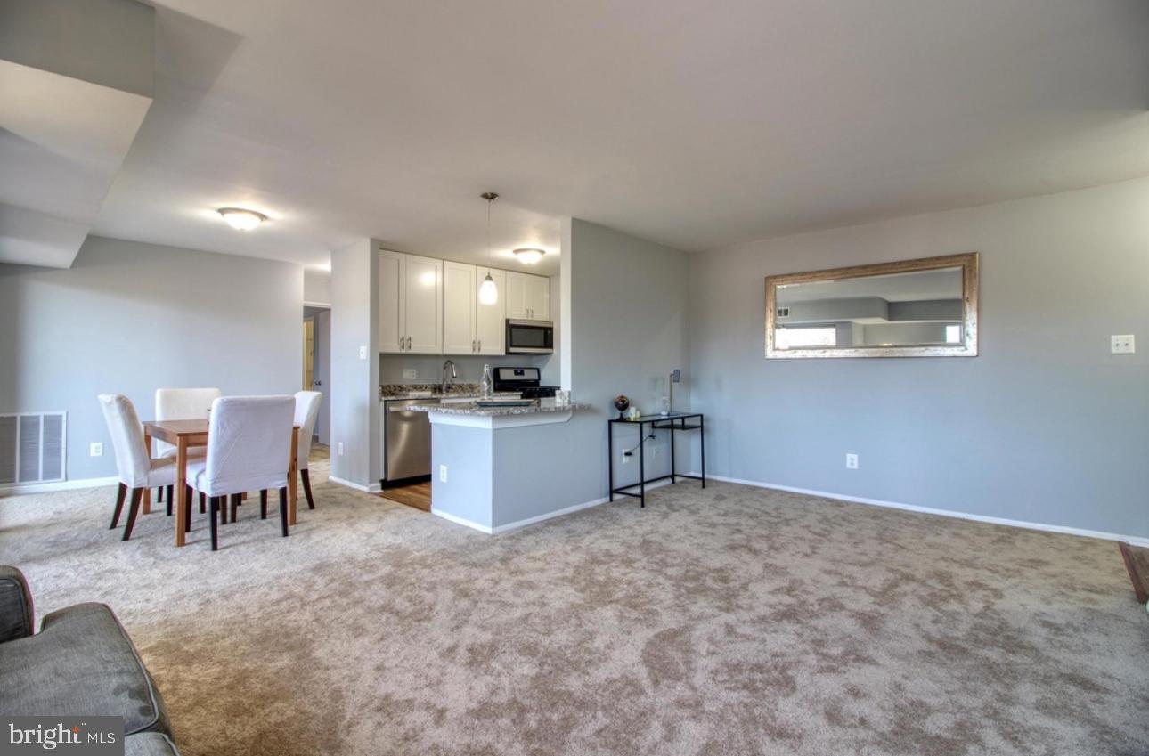 2914 KINGS CHAPEL ROAD 16