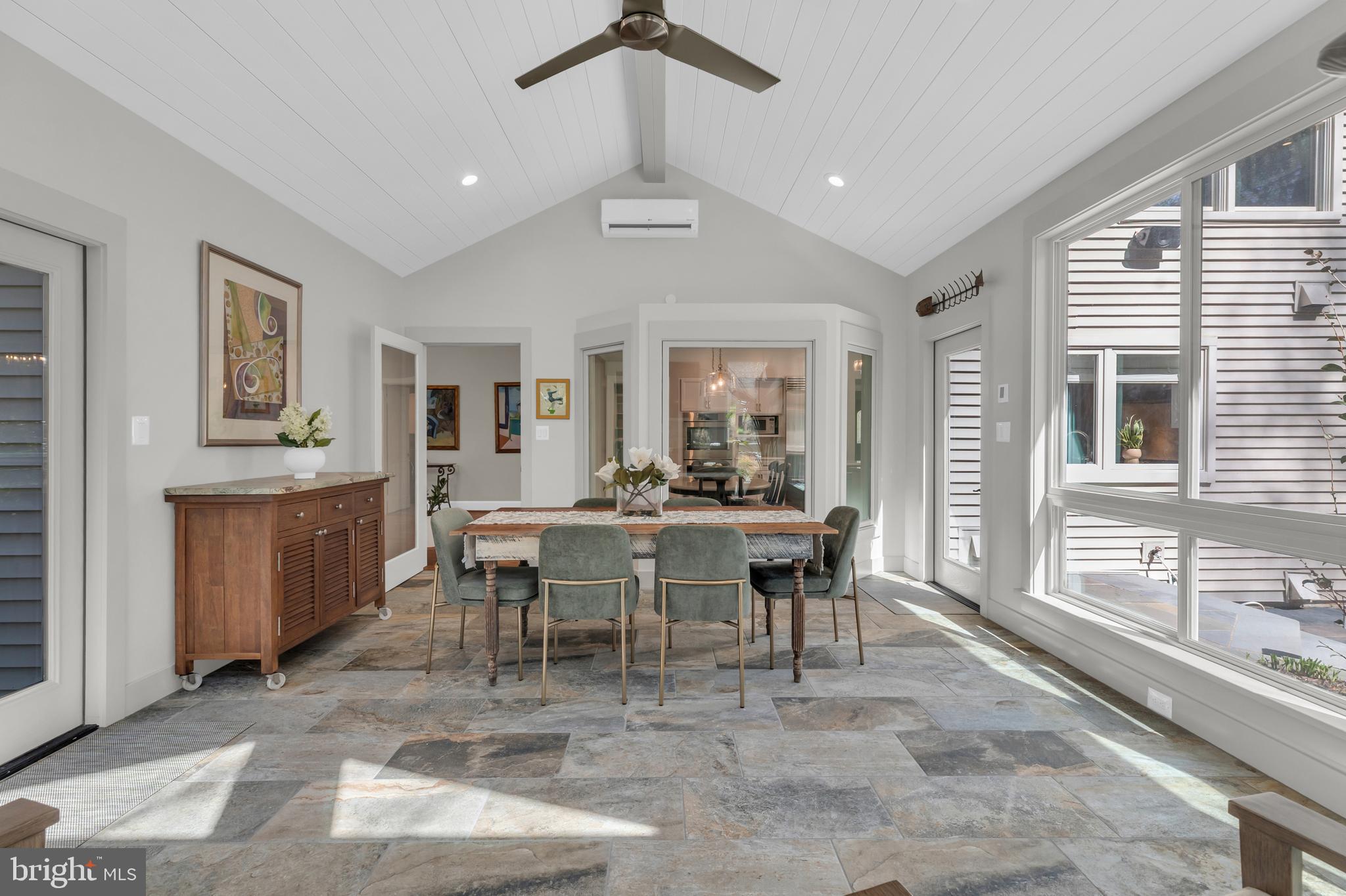 SOUTH RUN - Residential