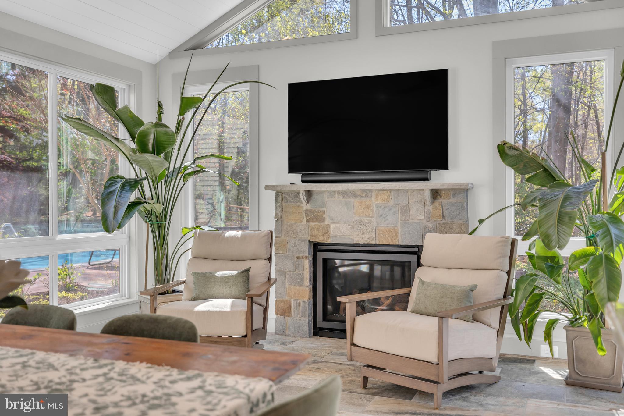 SOUTH RUN - Residential