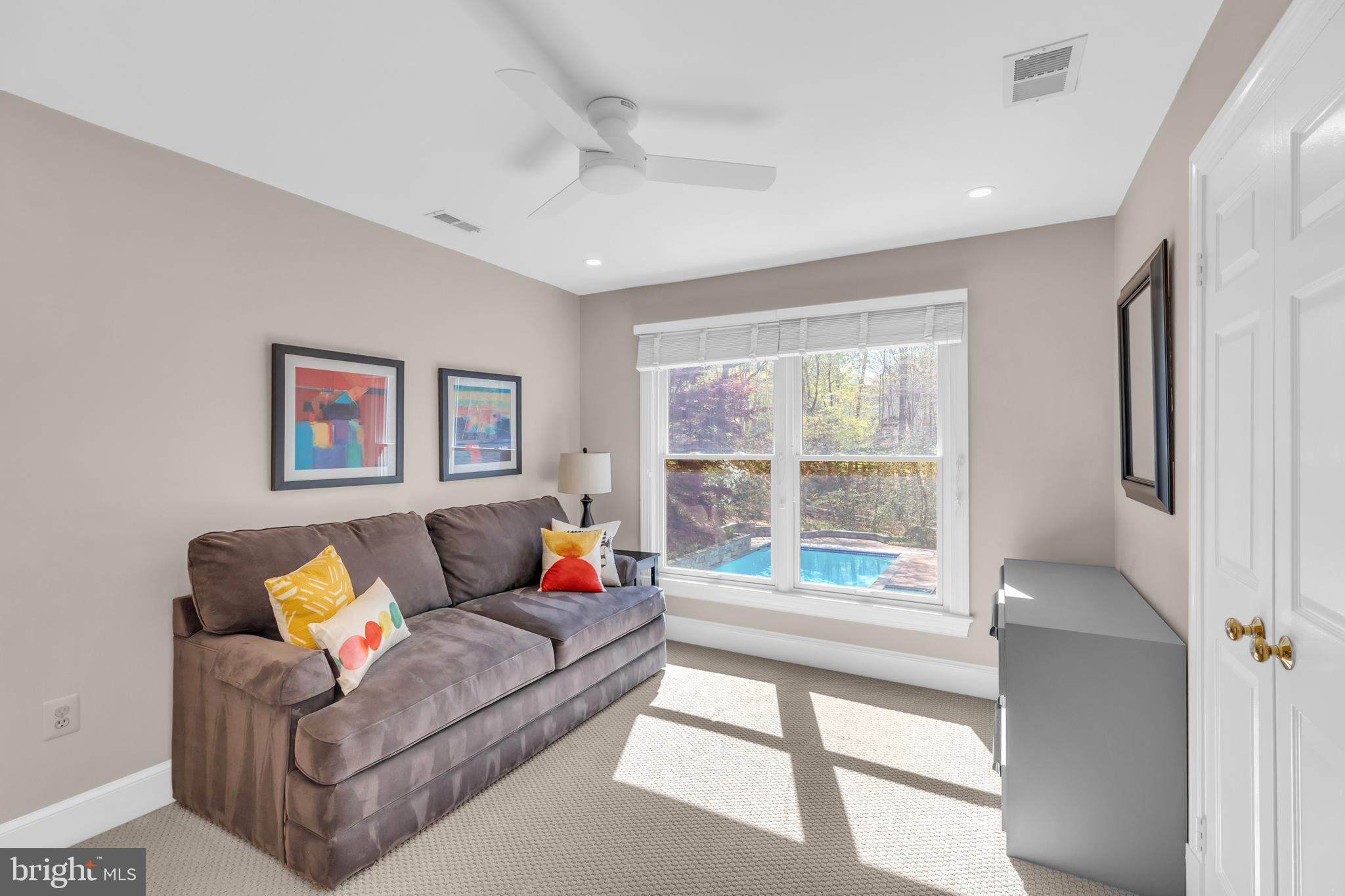 SOUTH RUN - Residential