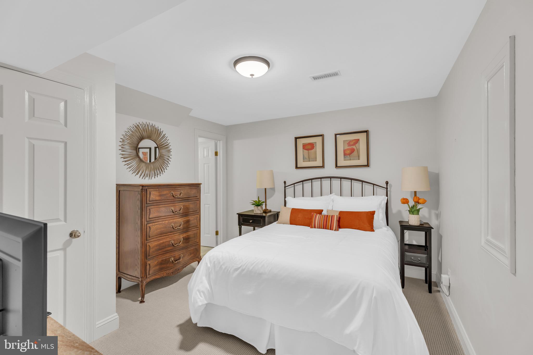 SOUTH RUN - Residential