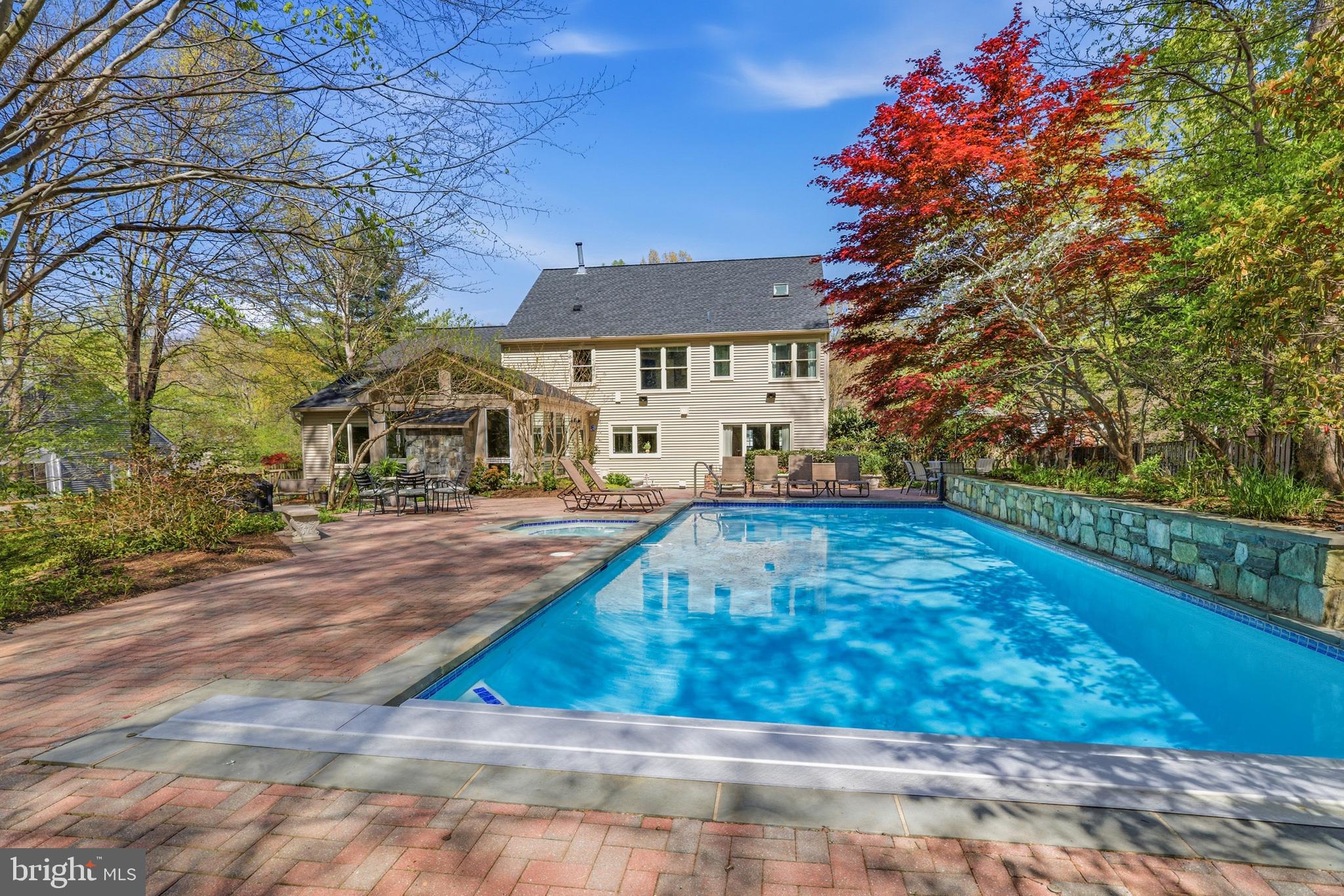 SOUTH RUN - Residential