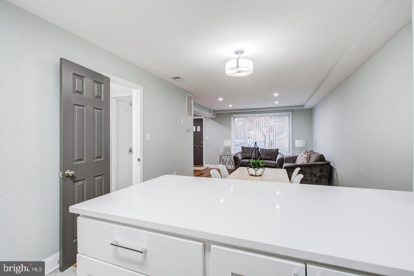 KENWOOD TOWERS - Residential Lease