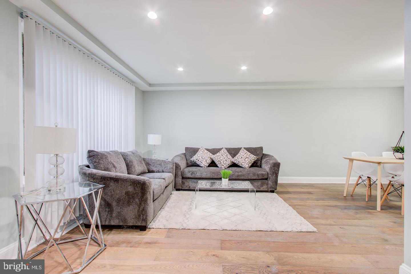 KENWOOD TOWERS - Residential Lease