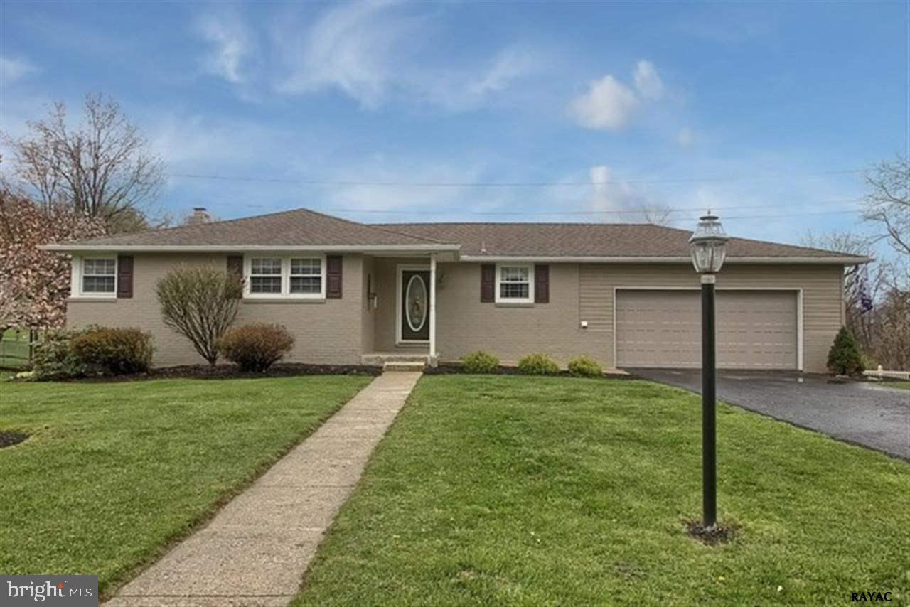 GREAT RANCHER WILL LARGE VINYL FENCED YARD, GORGEOUS WOOD FLOORS ON FIRST FLOOR, LARGE LIVING ROOM WITH MOUNTED FLAT SCREEN ON WALL AND SHELVING THAT WILL STAY WITH THE HOUSE. WASHER AND DRYER CAN BE IN GARAGE OR BASEMENT, NEW GARAGE DOOR, NEWER FURNACE, NEWER H20, 200 AMP ELEC. 10X12 SHED AND SWING SET STAY. LOADS OF STORAGE. OVERSIZED GARAGE. VINYL WINDOWS