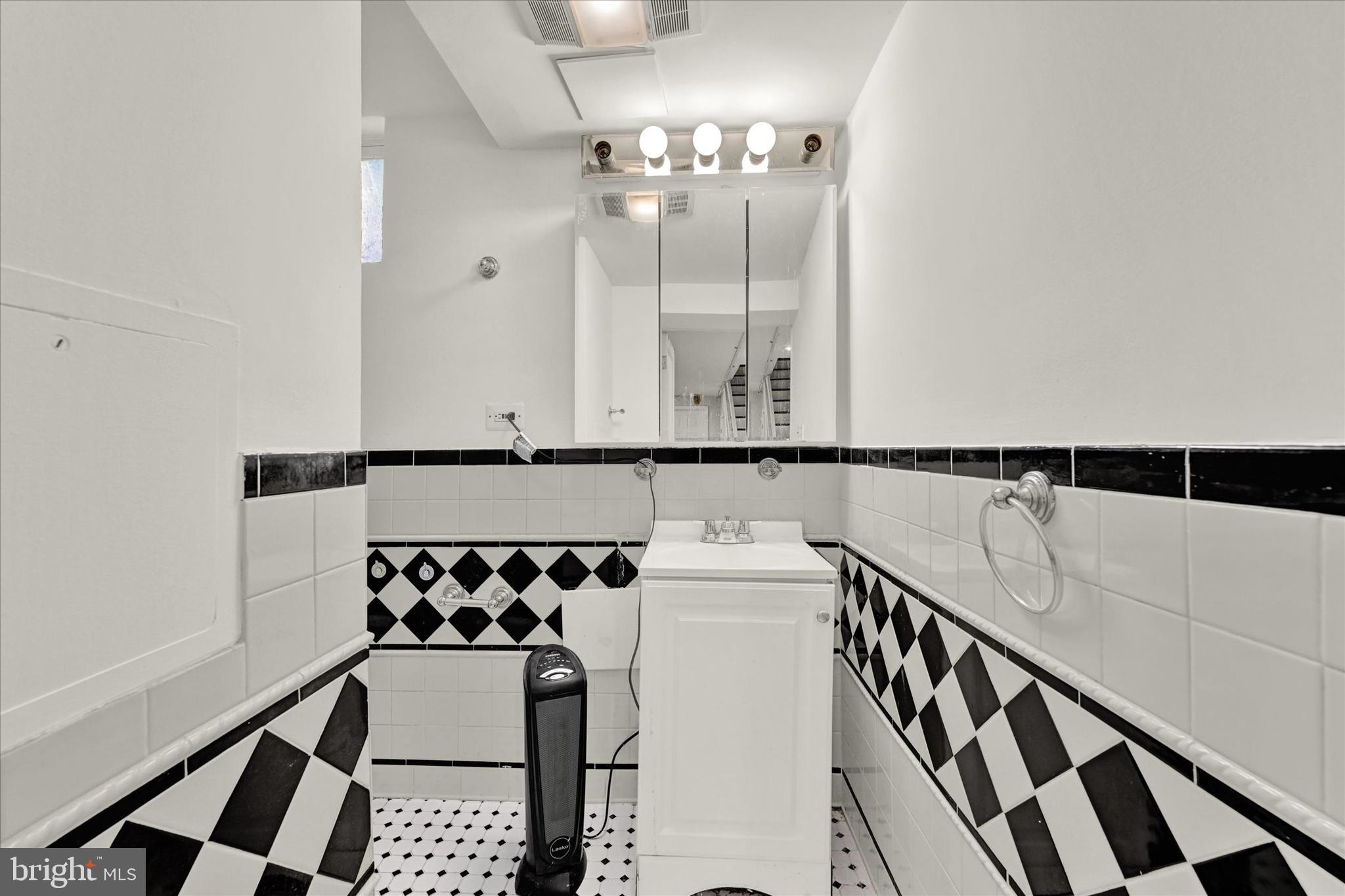 CEDARCROFT - Residential