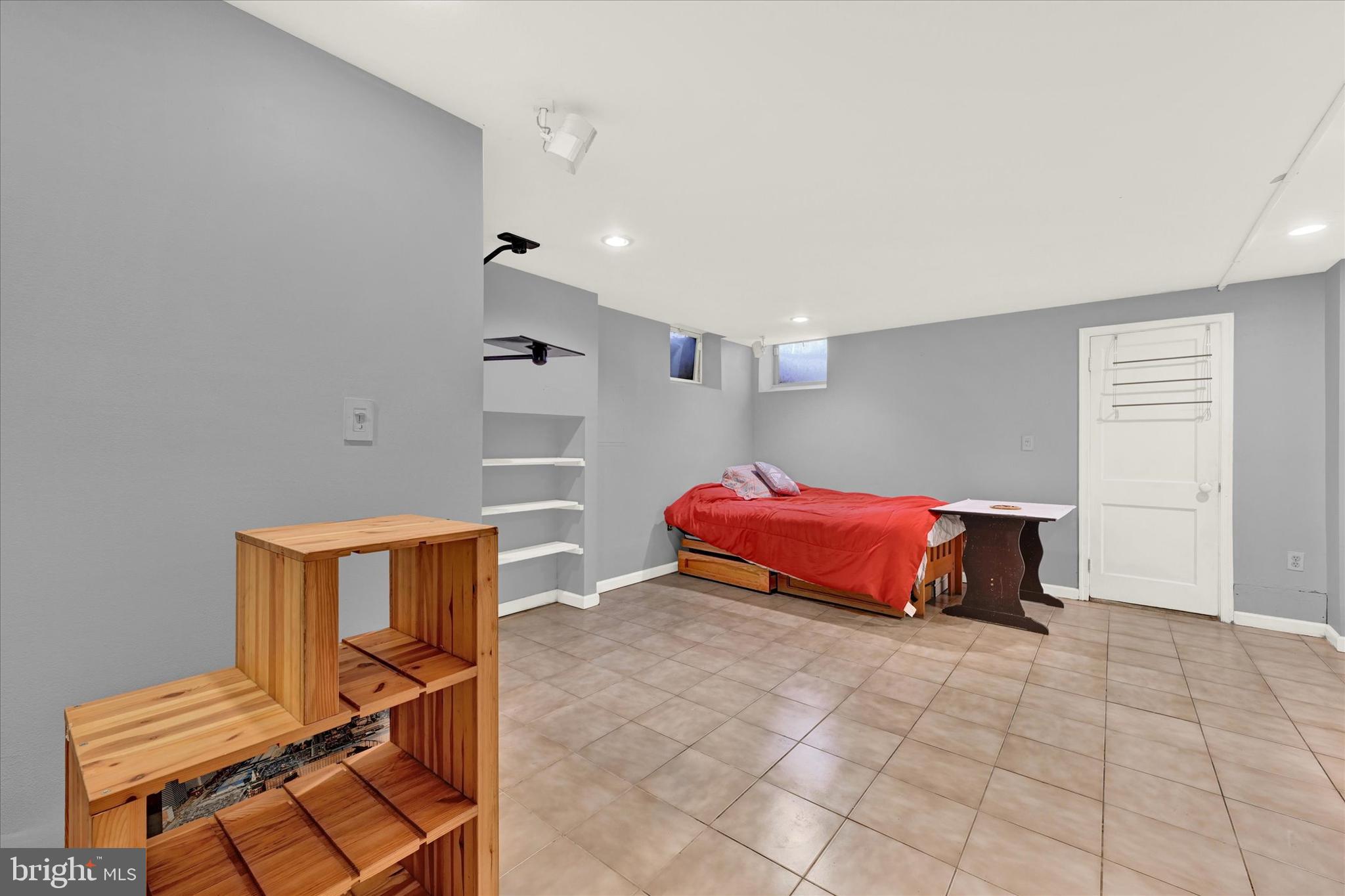 CEDARCROFT - Residential