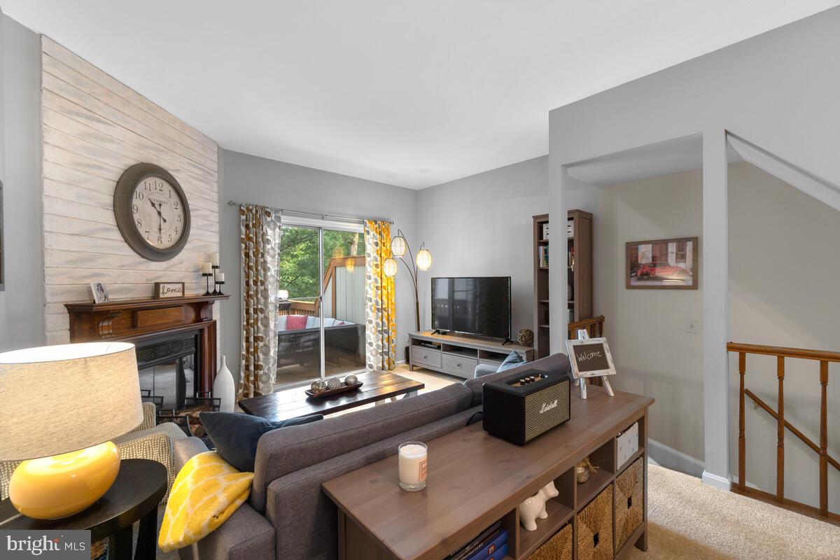 WHISPERWOOD - Residential Lease