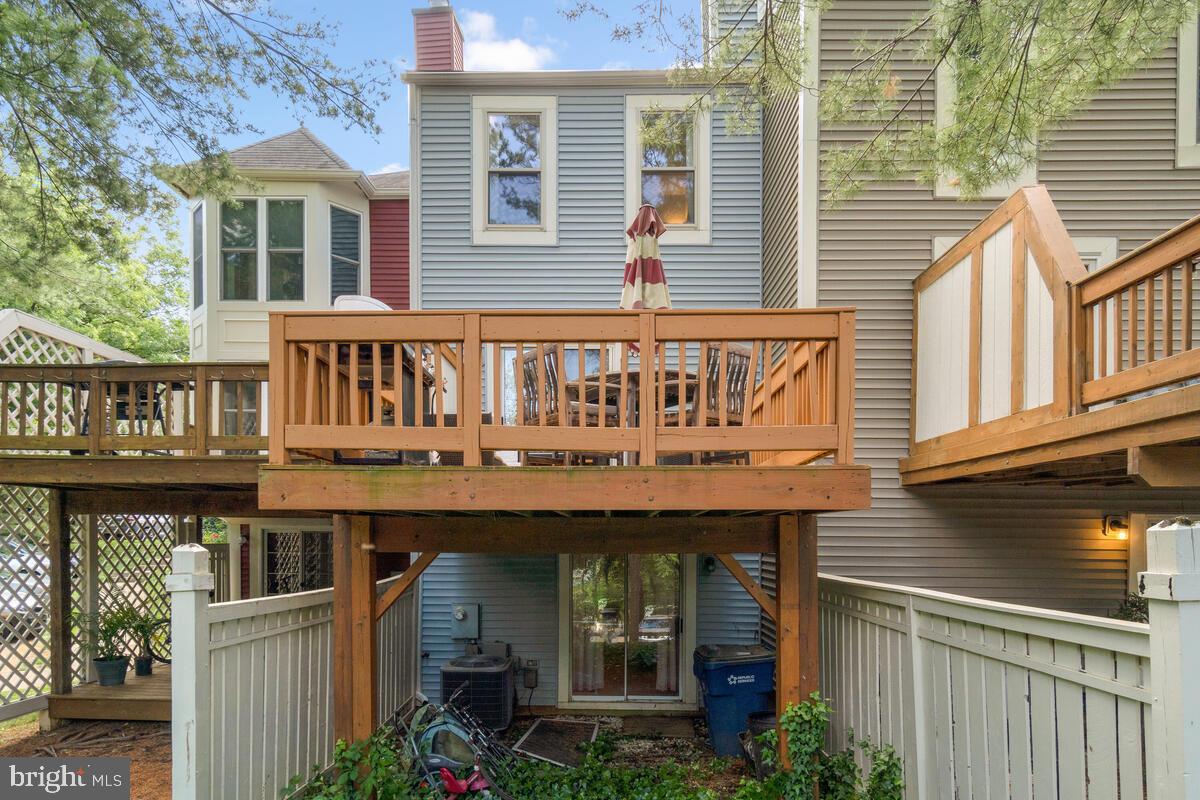 WHISPERWOOD - Residential Lease